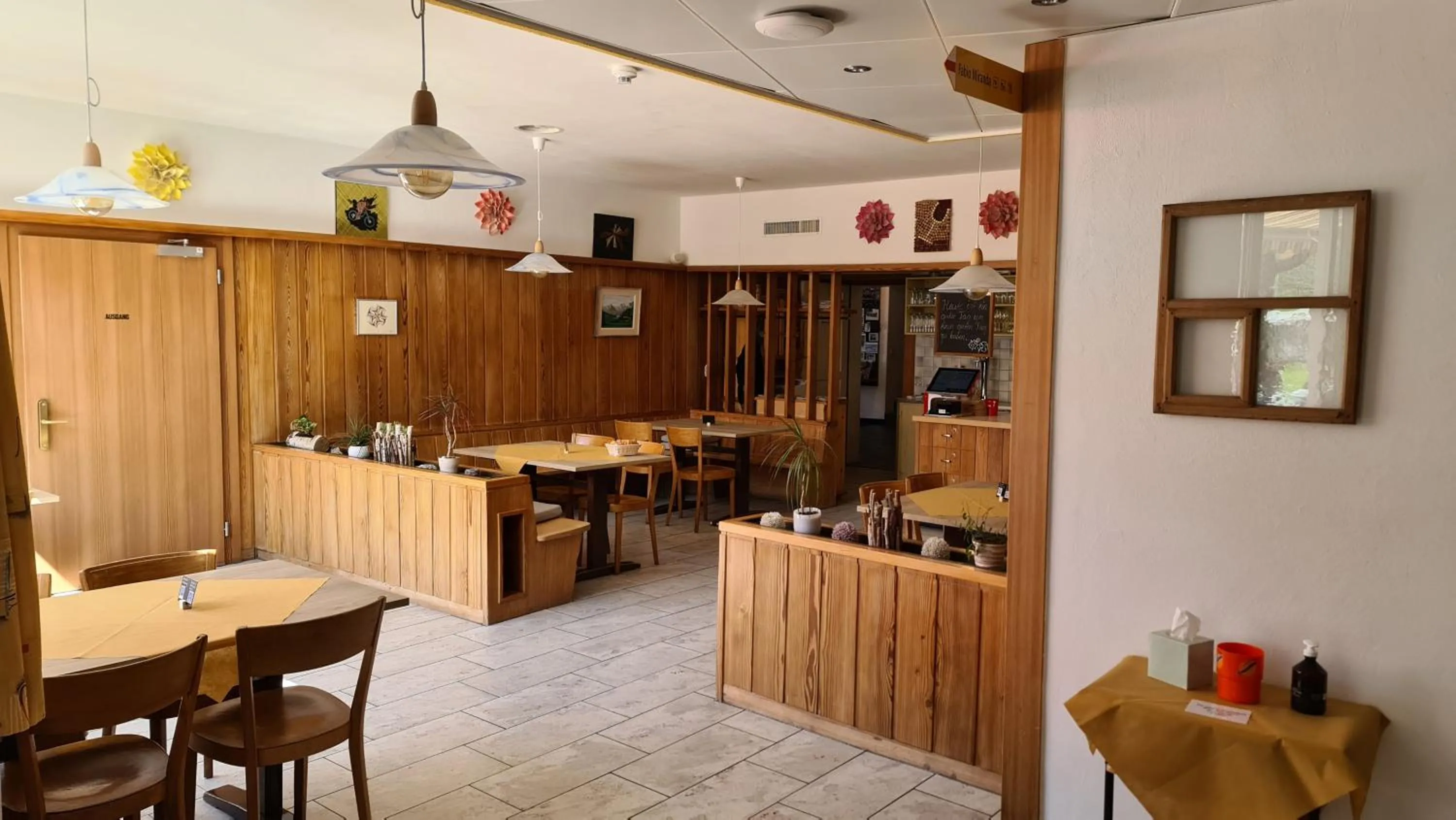 Restaurant/places to eat in Hotel Stätzerhorn