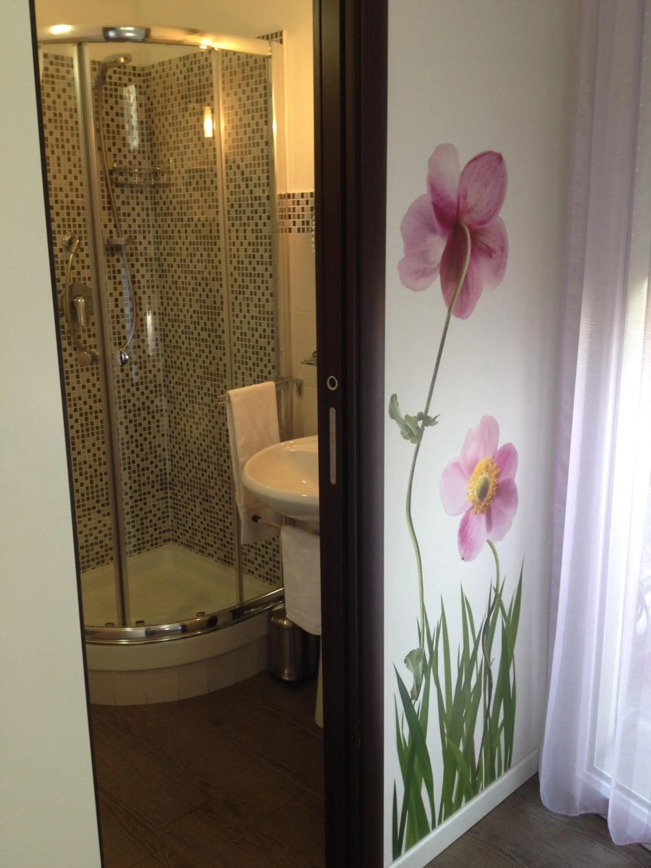 Shower in B&B Pitstop