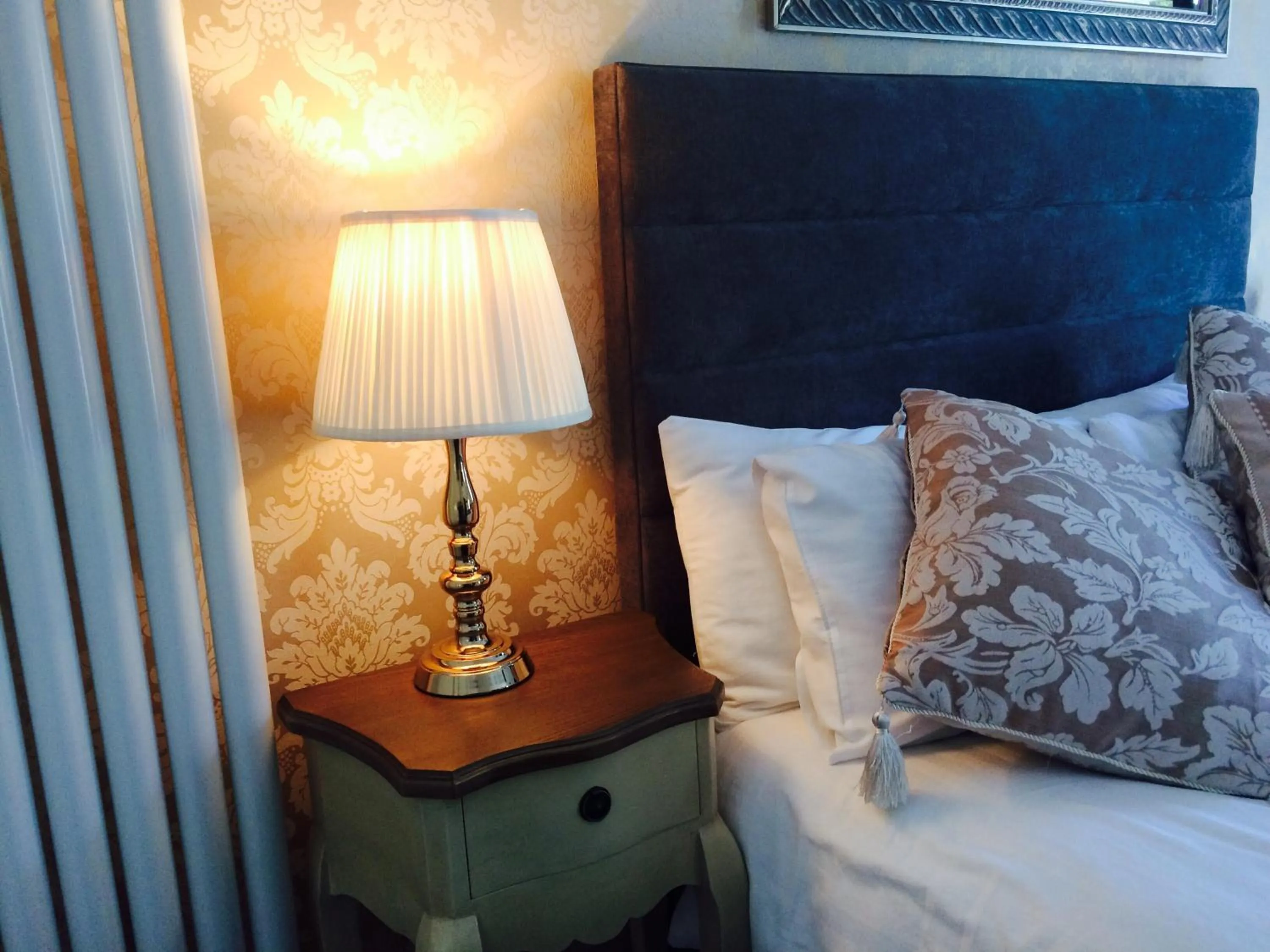 Bedroom, Bed in Serendipity House