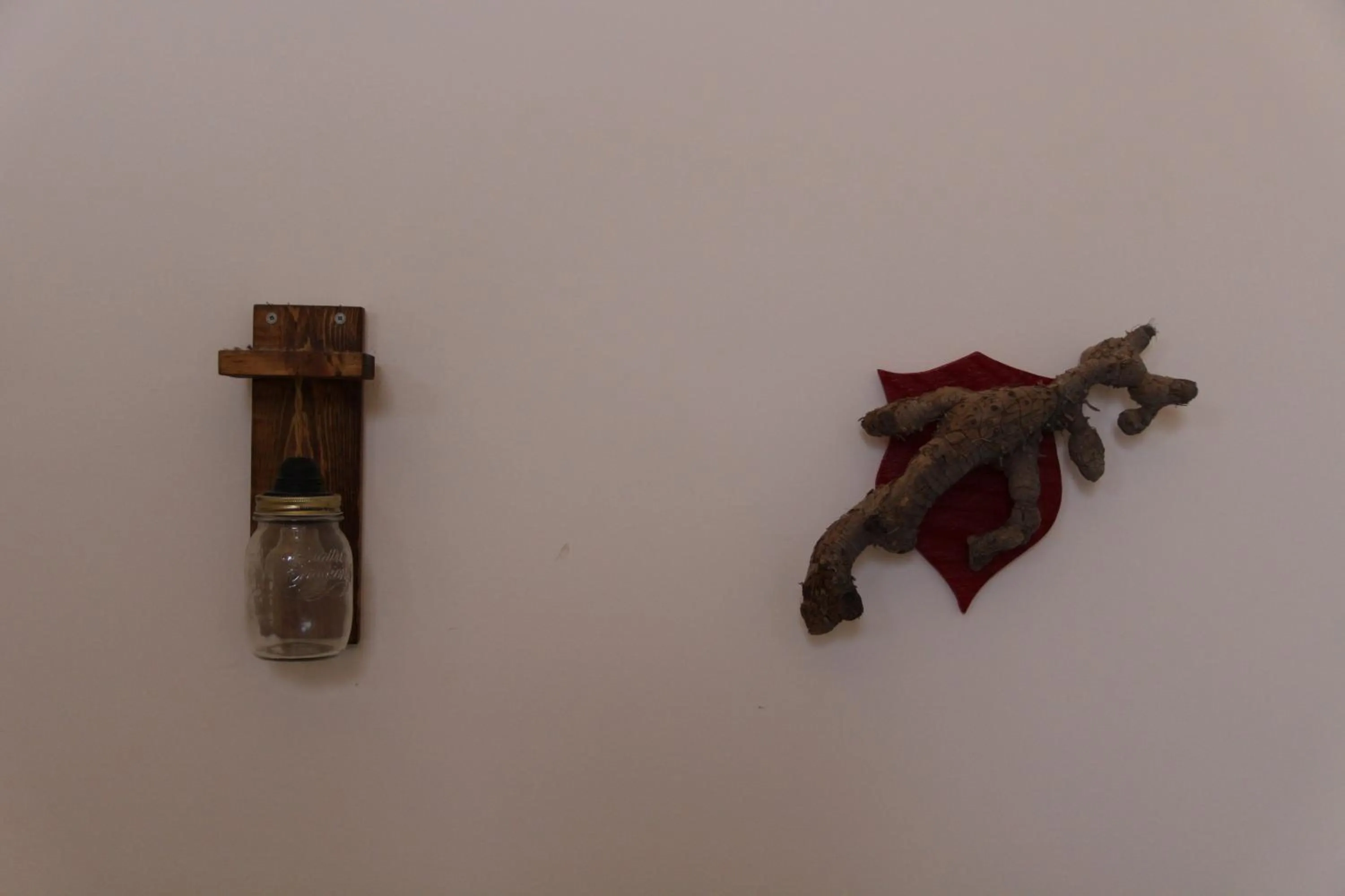 Decorative detail in La Sirena