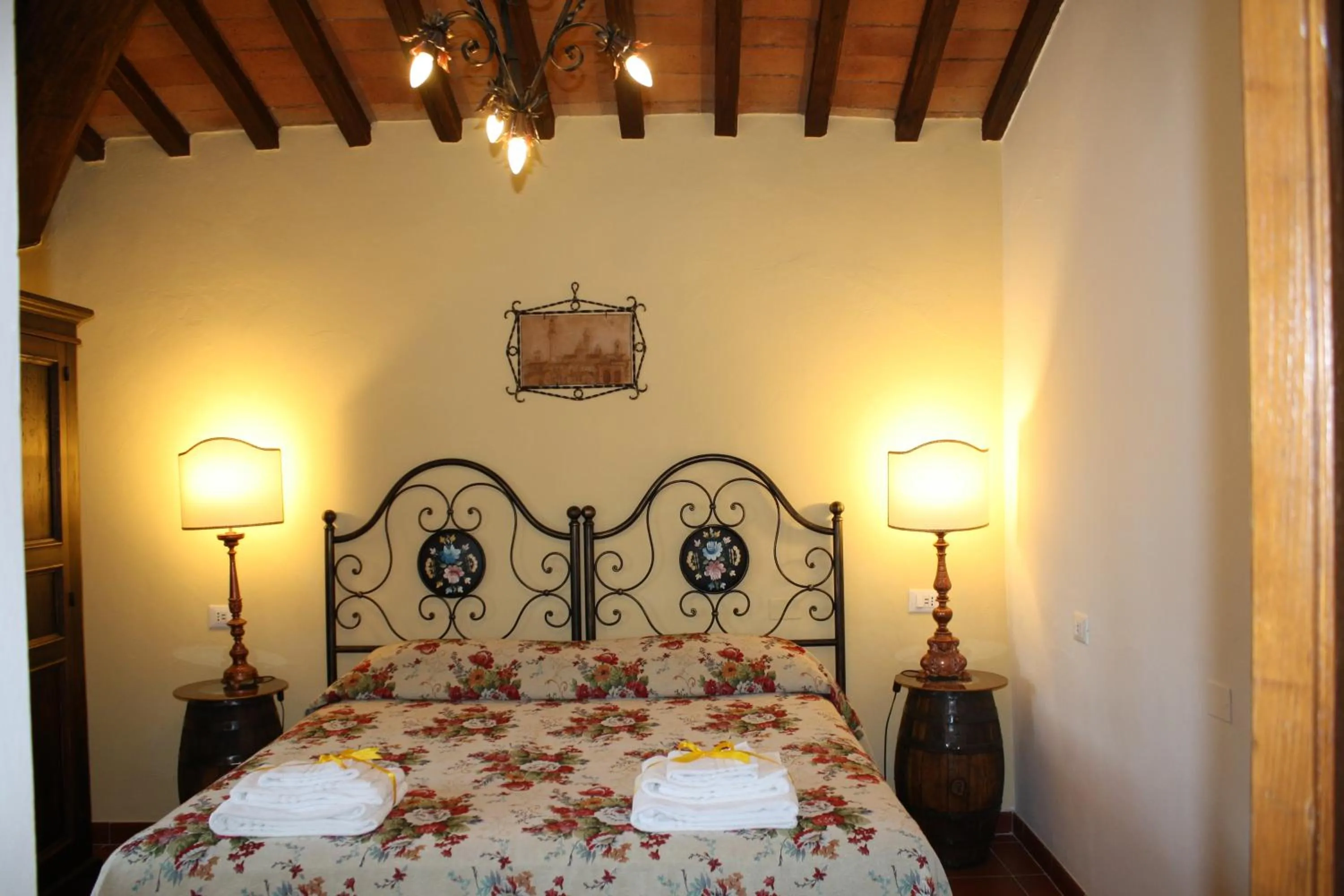 Bed in Agriturismo Borgo Il Bonagino