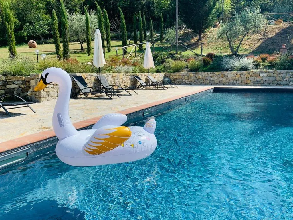 Swimming pool in Agriturismo Borgo Il Bonagino