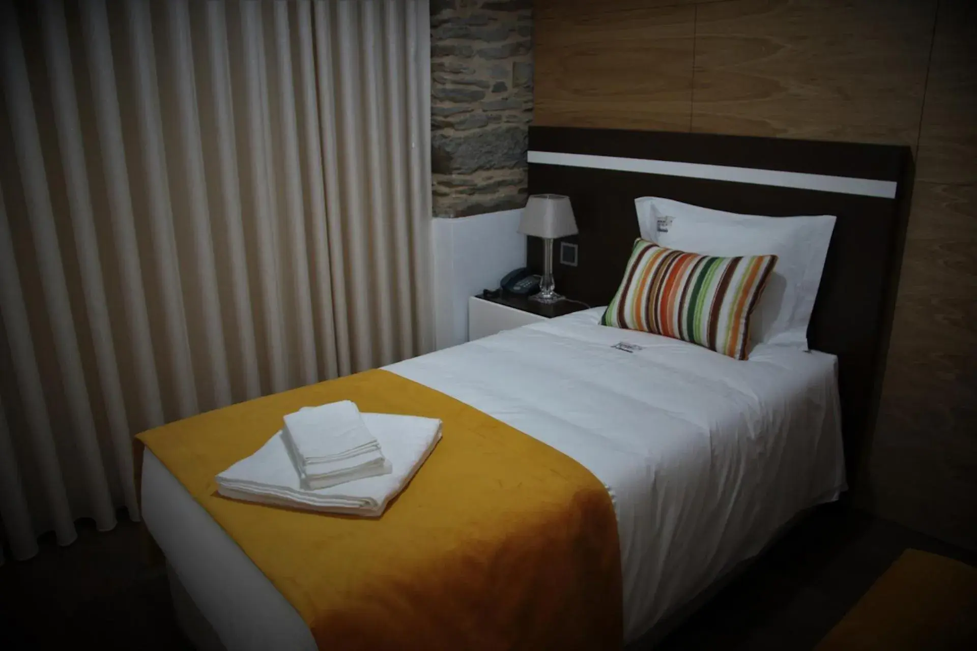 Single Room with Private Bathroom - single occupancy in O Casario Single Room with Private Bathroom - single occupancy in O Casario