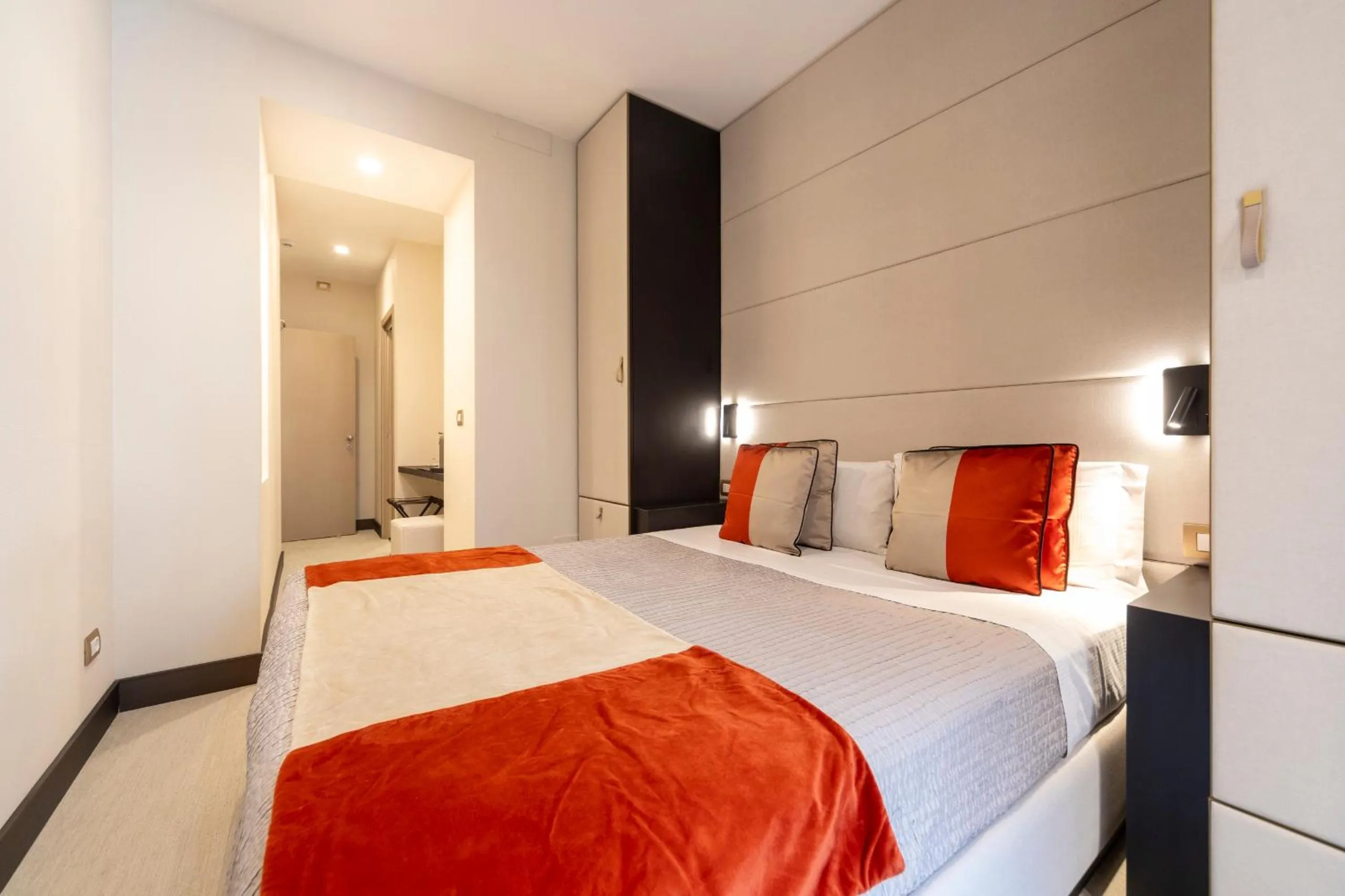 Bed in San Carlo Suite