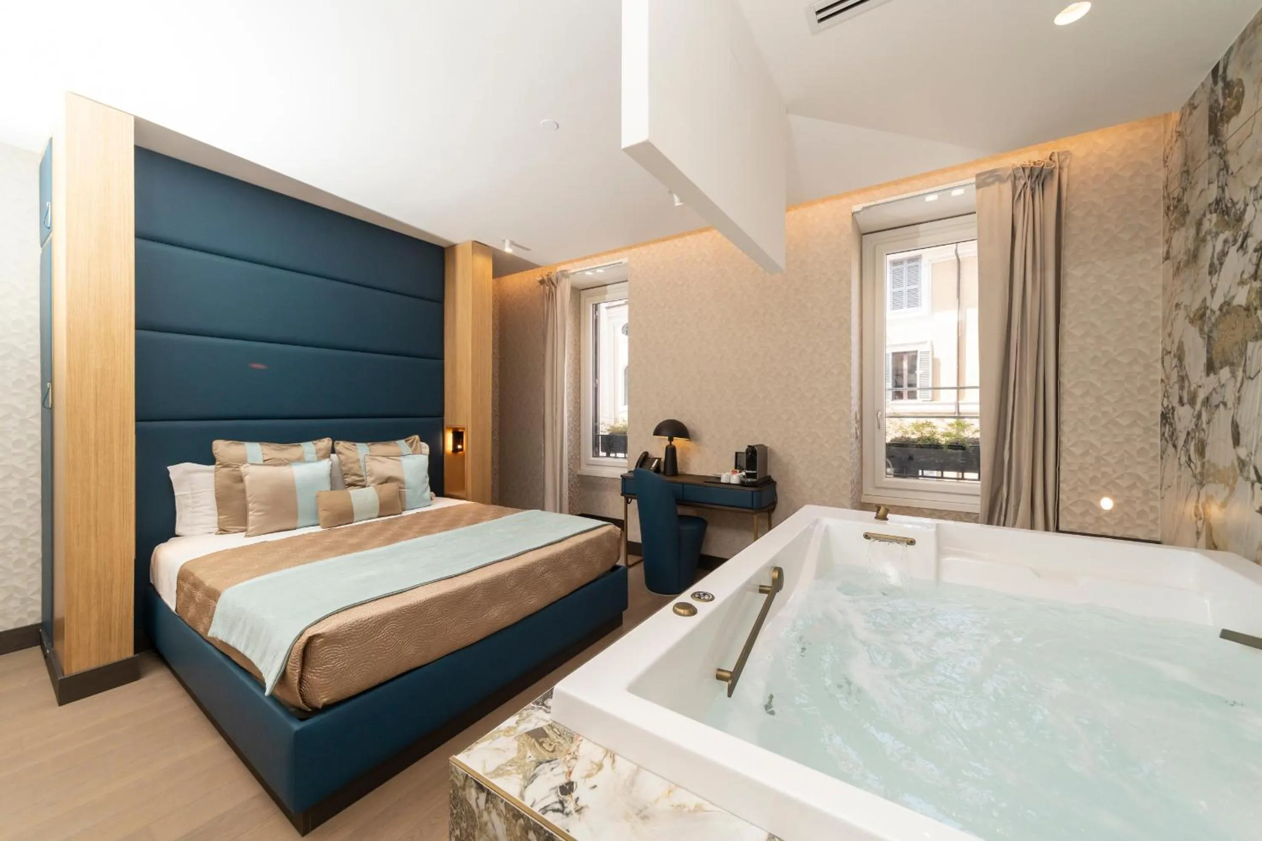 Bed in San Carlo Suite