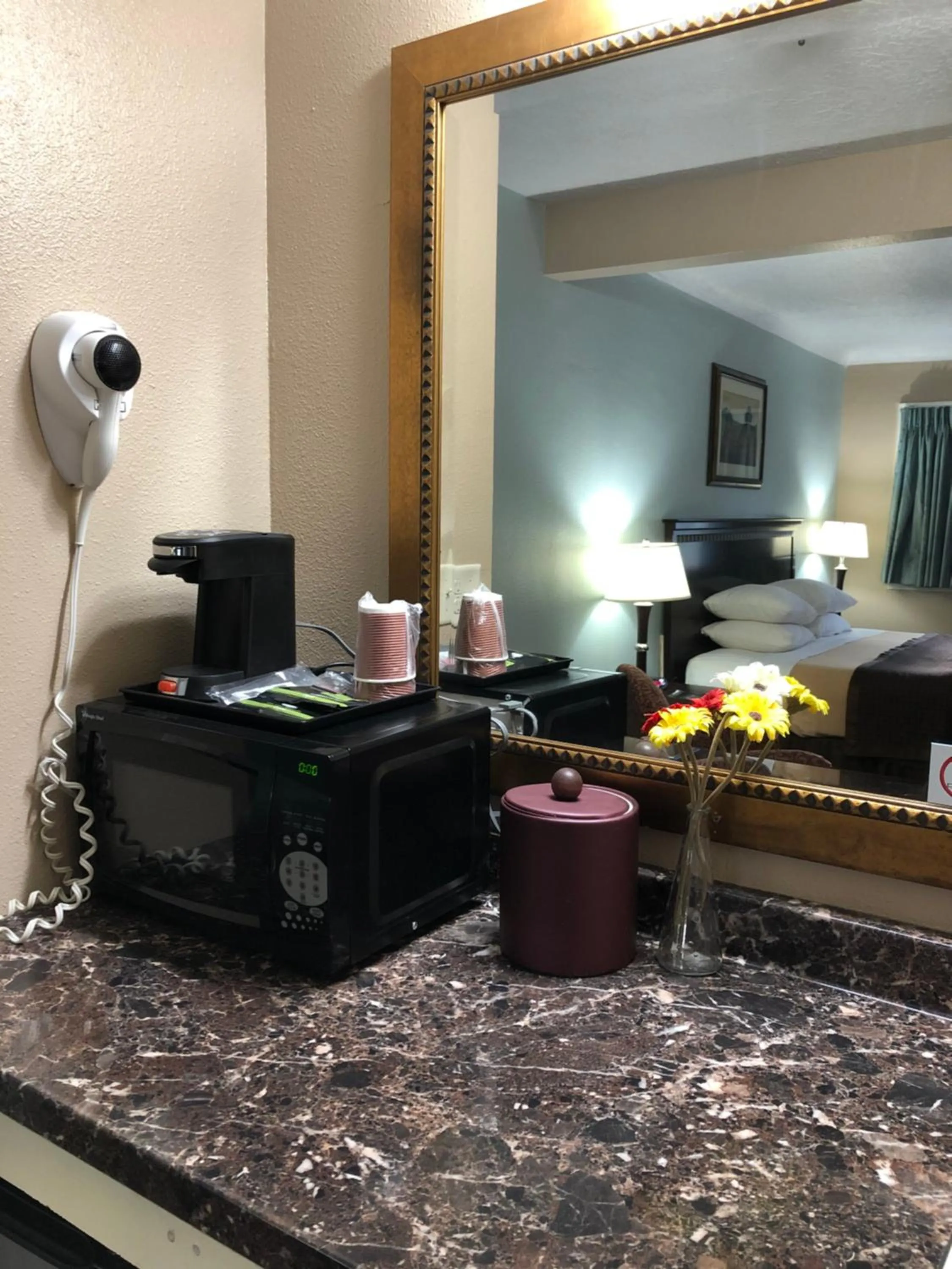 Value Inn Motel EUGENE AIRPORT