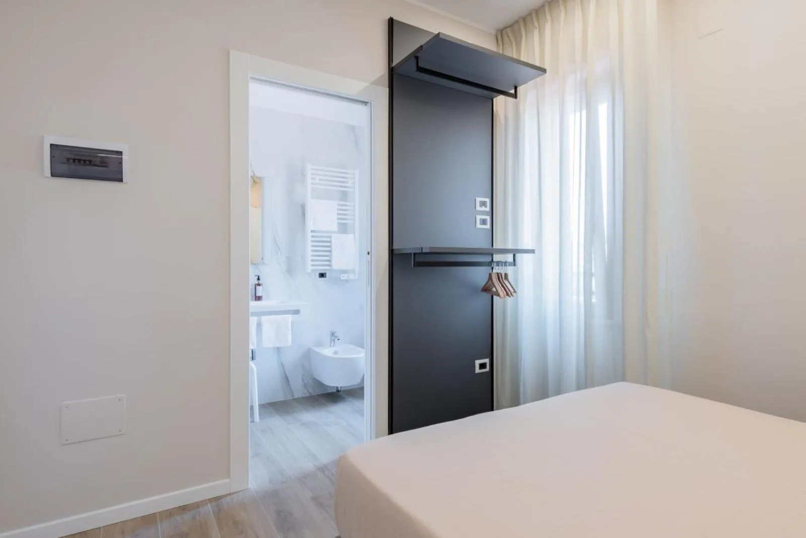 Bed in Albergo Degli Amici