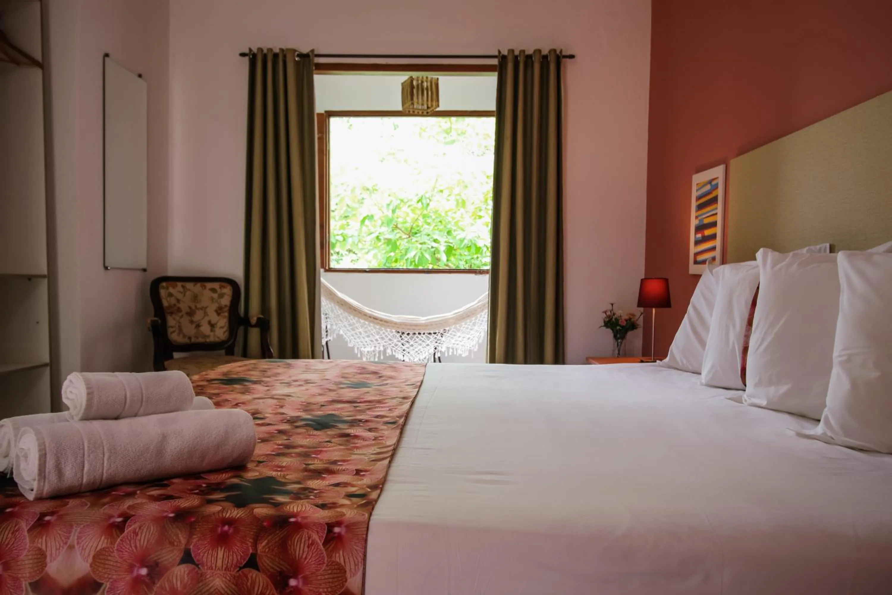 Photo of the whole room, Bed in Pousada Arvoredo