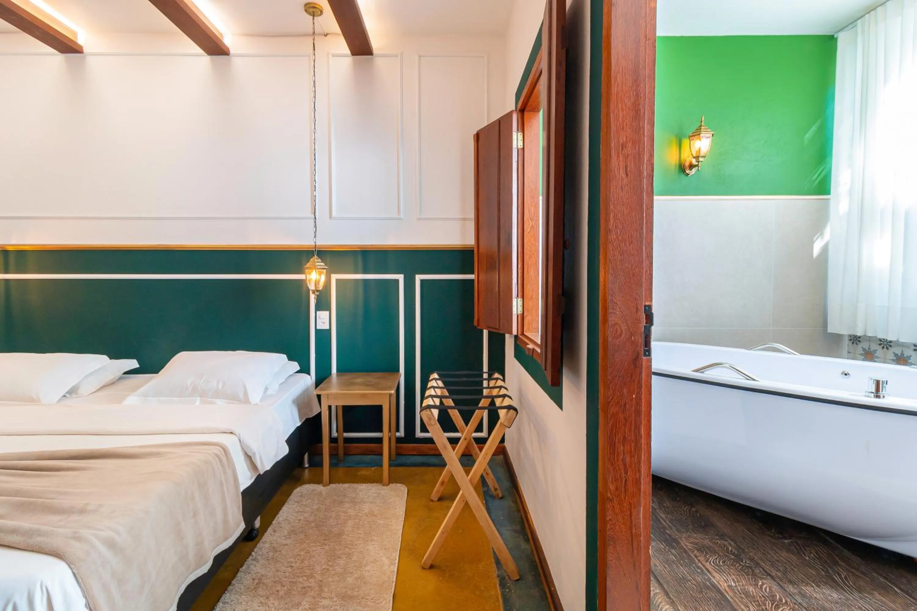 Photo of the whole room, Bed in Pousada Arvoredo