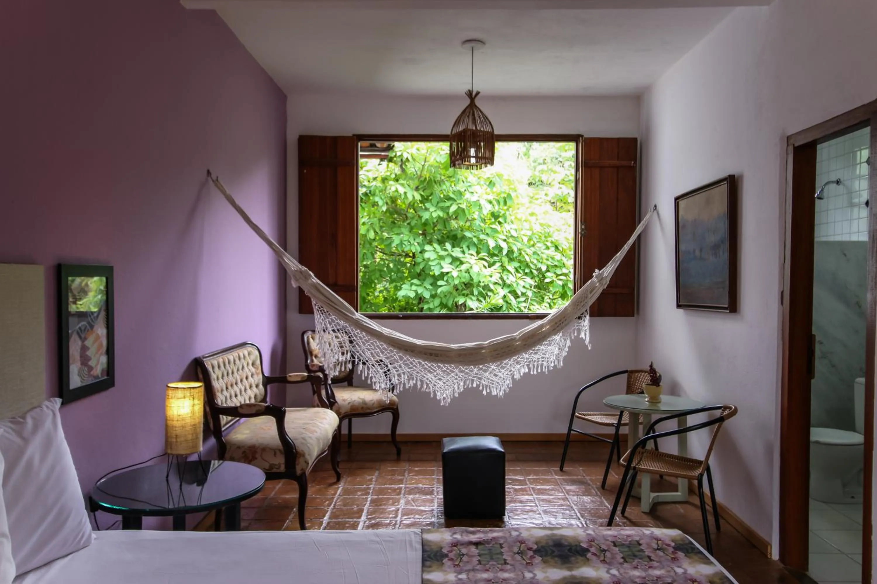 Seating area, Bed in Pousada Arvoredo
