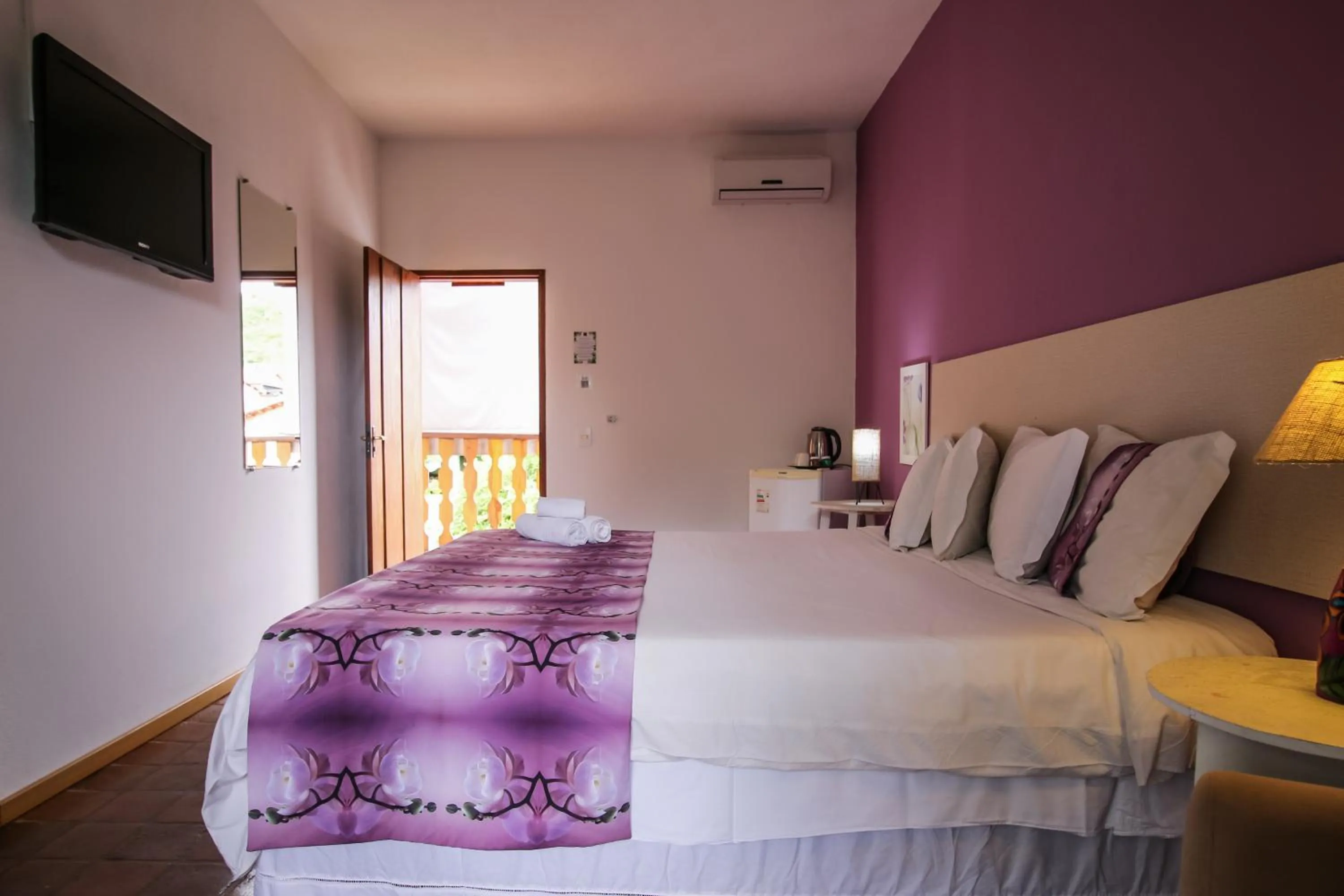 Photo of the whole room, Bed in Pousada Arvoredo