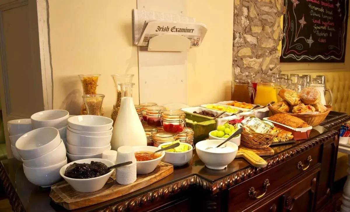 Food in The Old Bank Town House Food in The Old Bank Town House