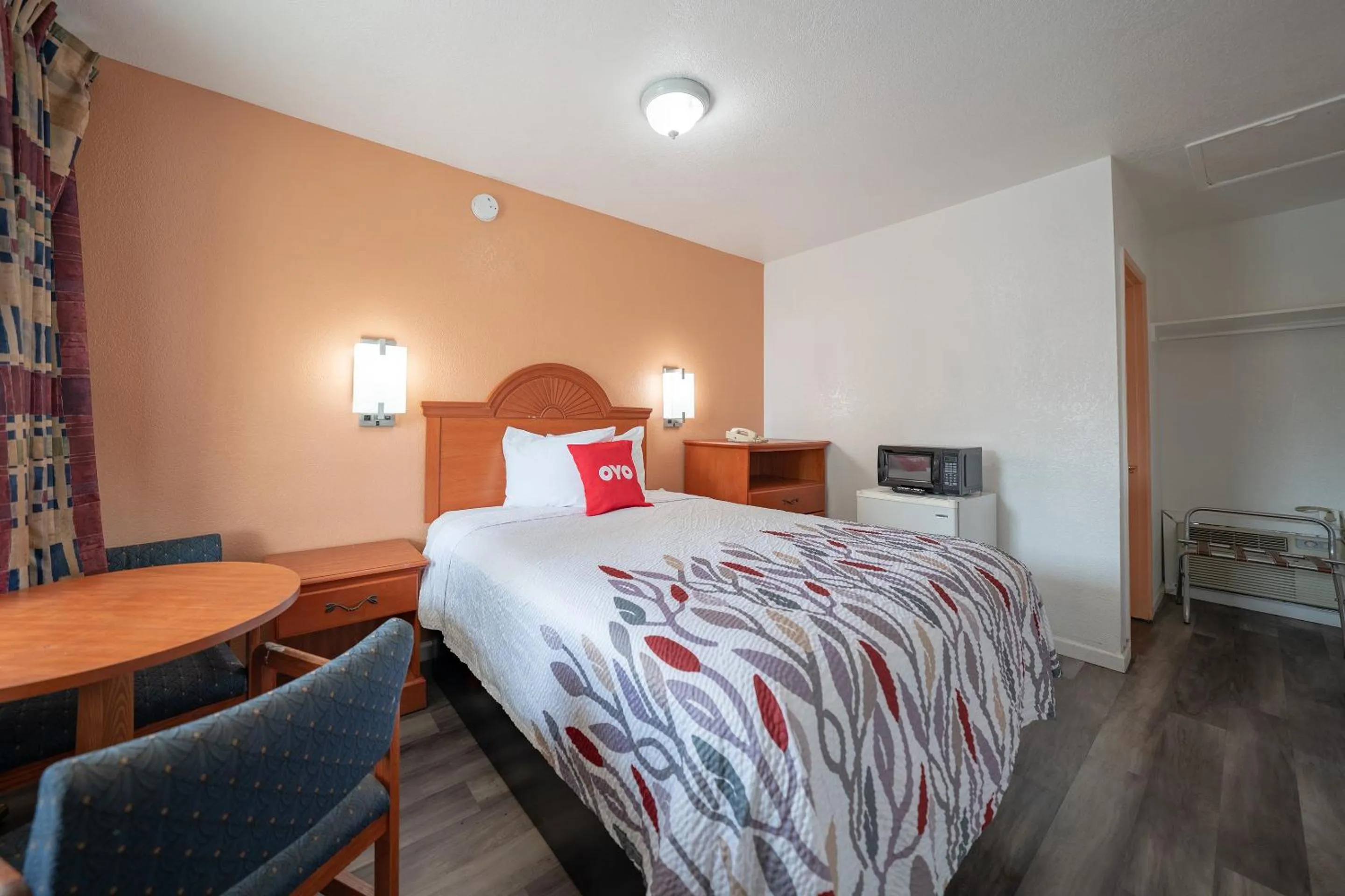 Bedroom, Bed in Budget Inn Madras by OYO