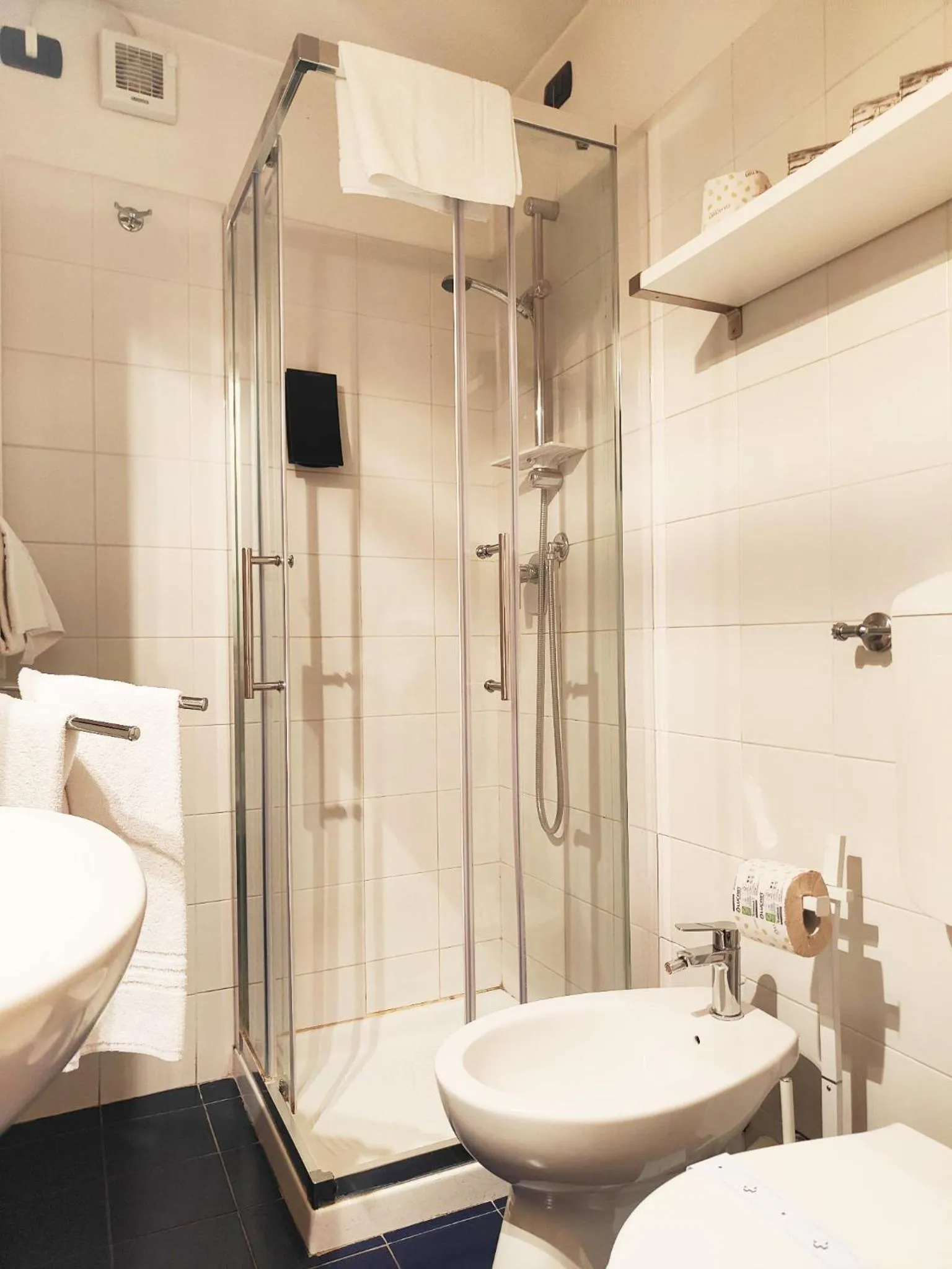 Shower in Veronetta House