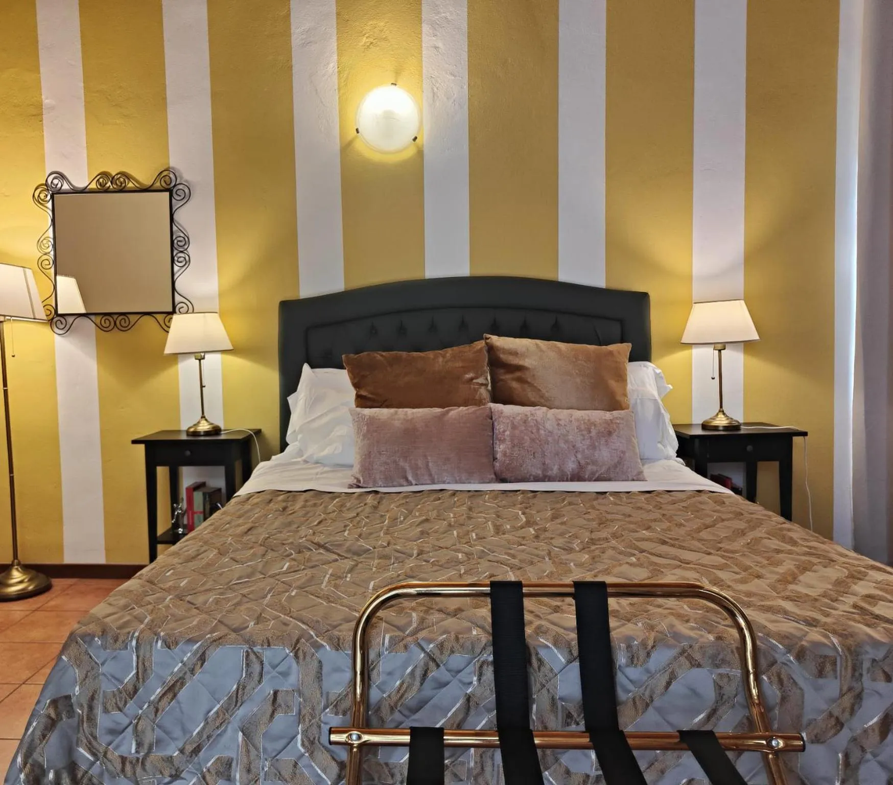 Bed in Veronetta House