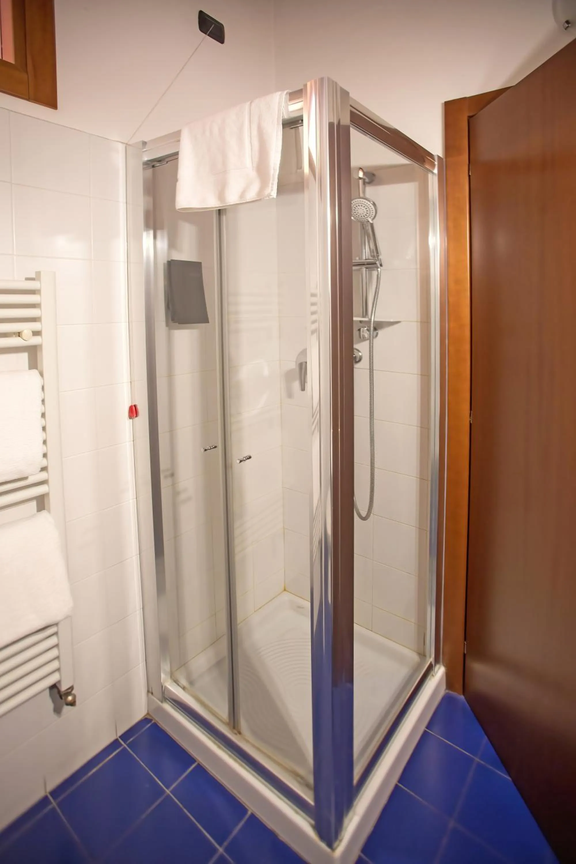 Shower in Veronetta House