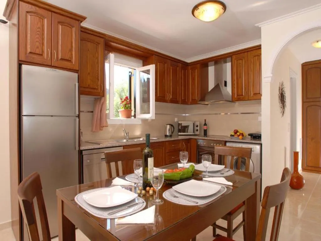 Kitchen or kitchenette in Dimitris Apartments