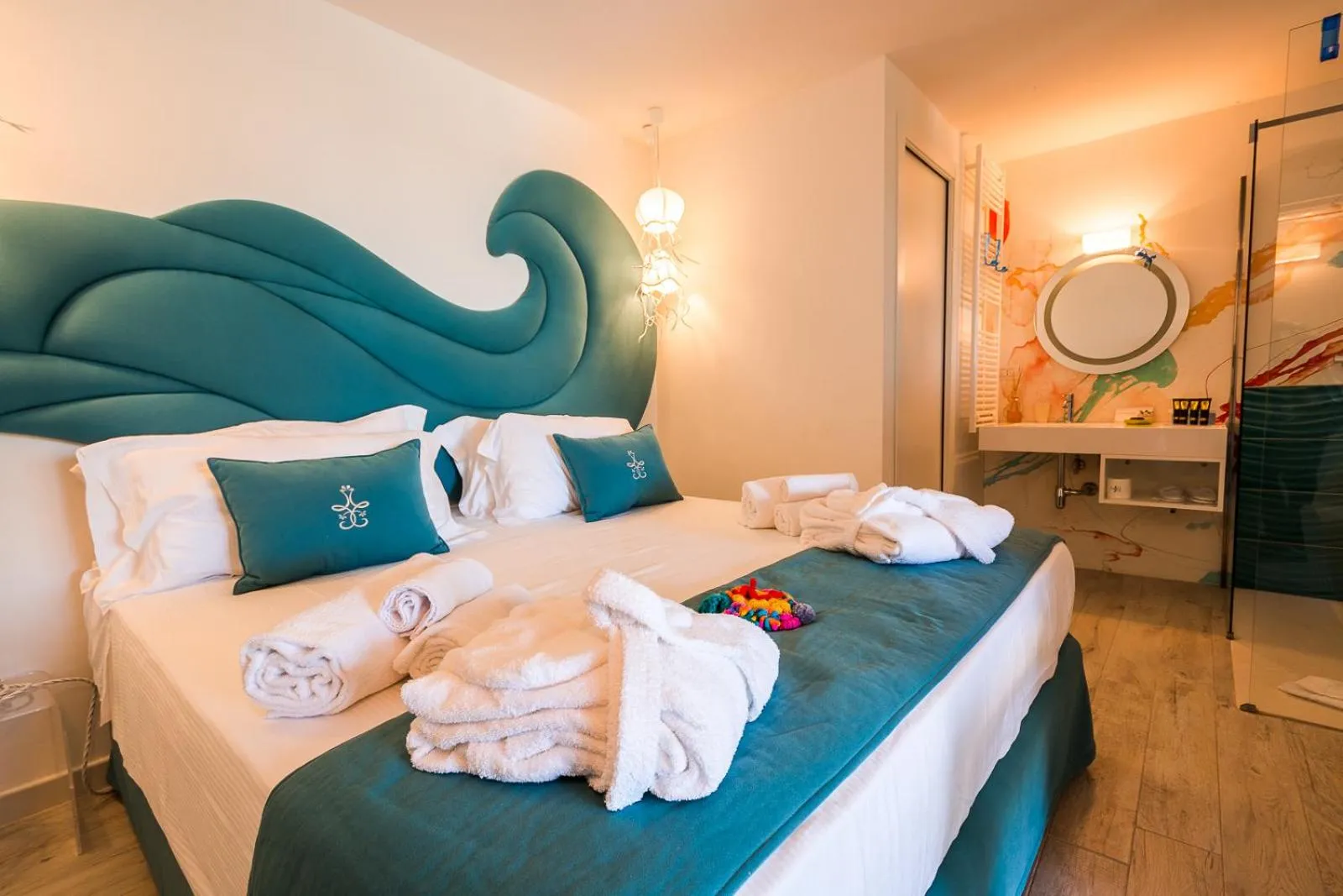King Room with Pool View - single occupancy in Geco di Giada Art Suites - Adult Only