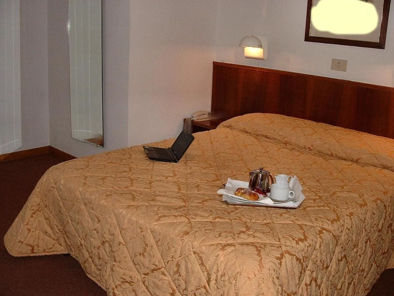 Bed in Hotel Barberino