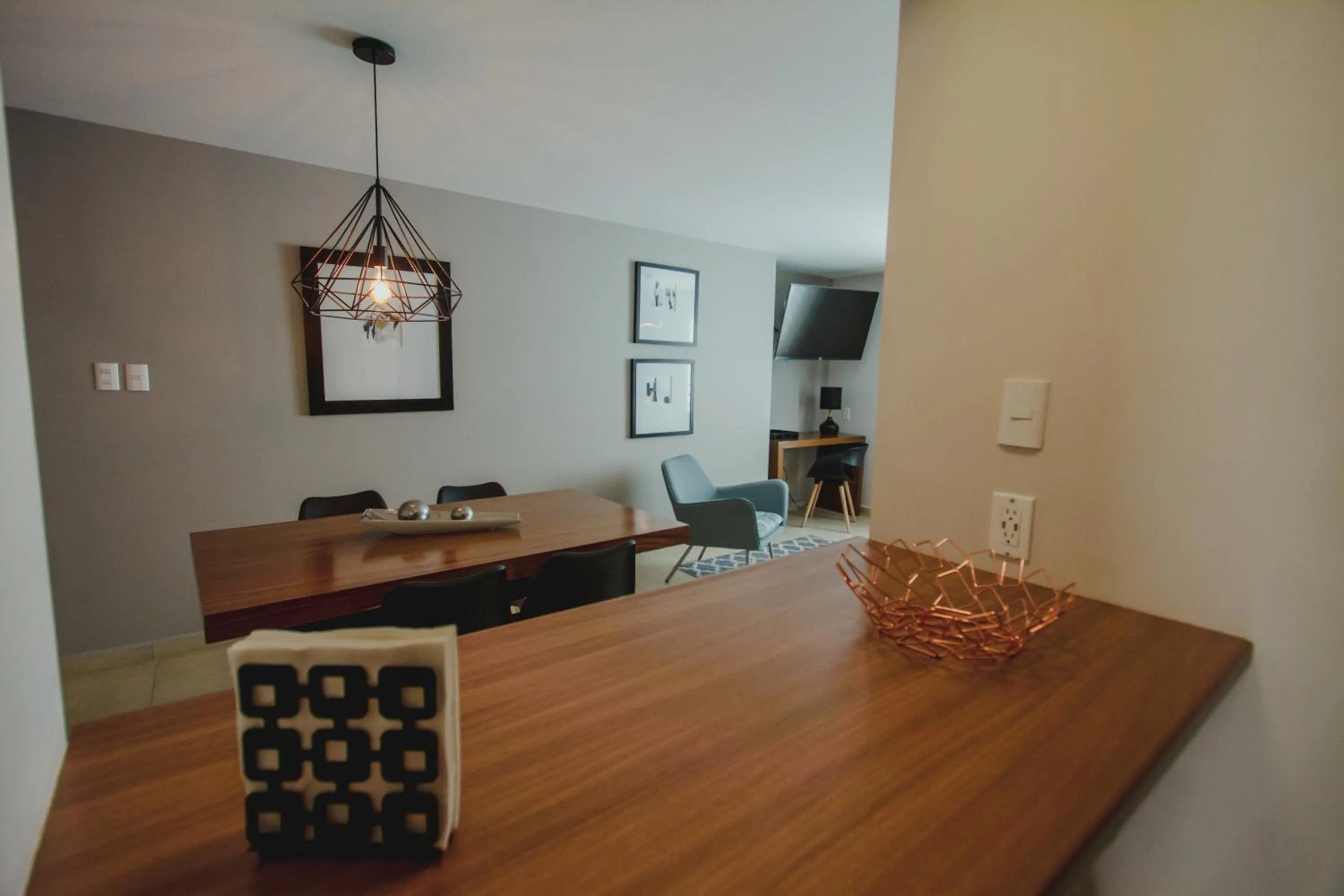 Dining area in Departamento con gran diseño cerca de Poliforum