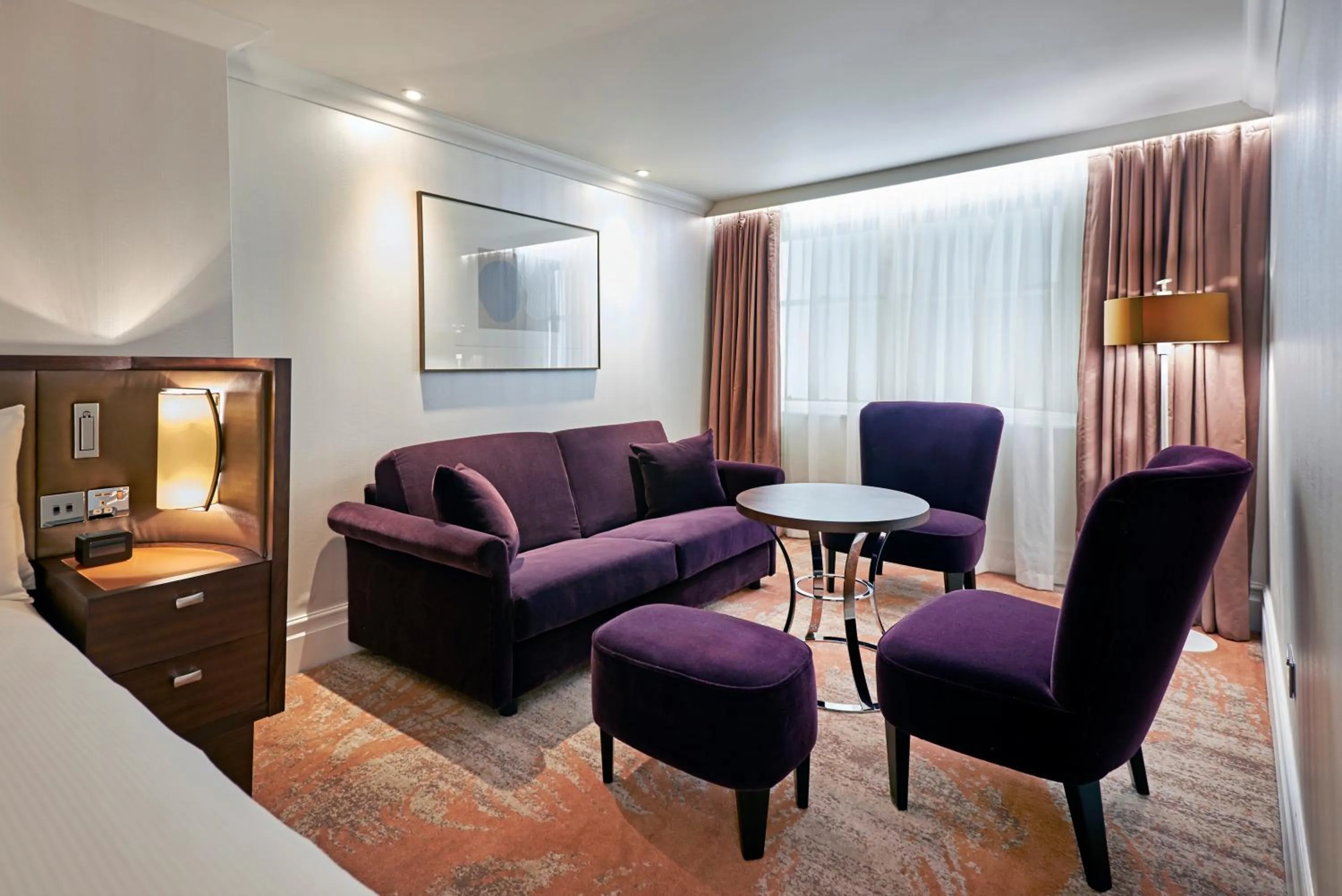 Living room in Hilton London Hyde Park