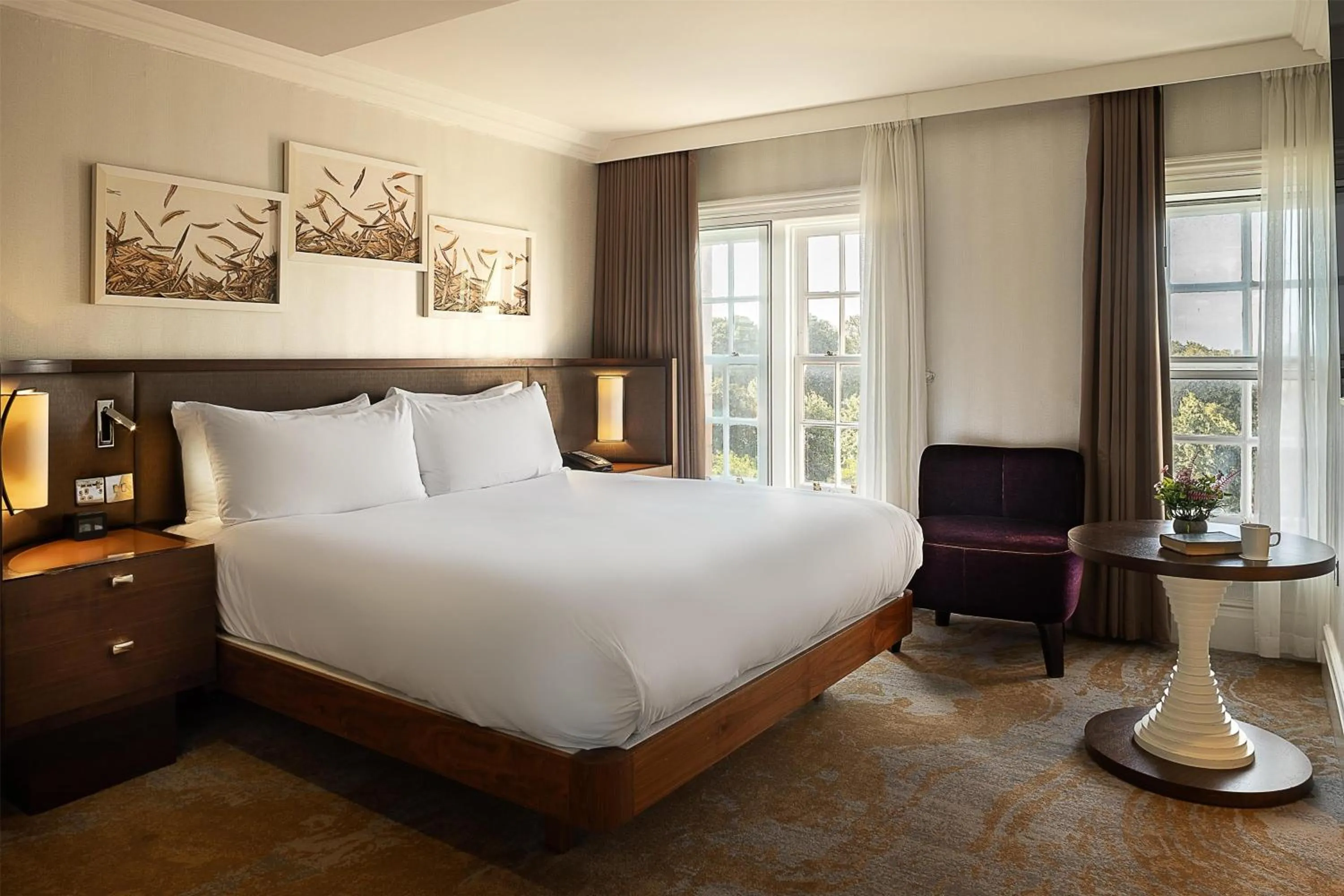 Bed in Hilton London Hyde Park