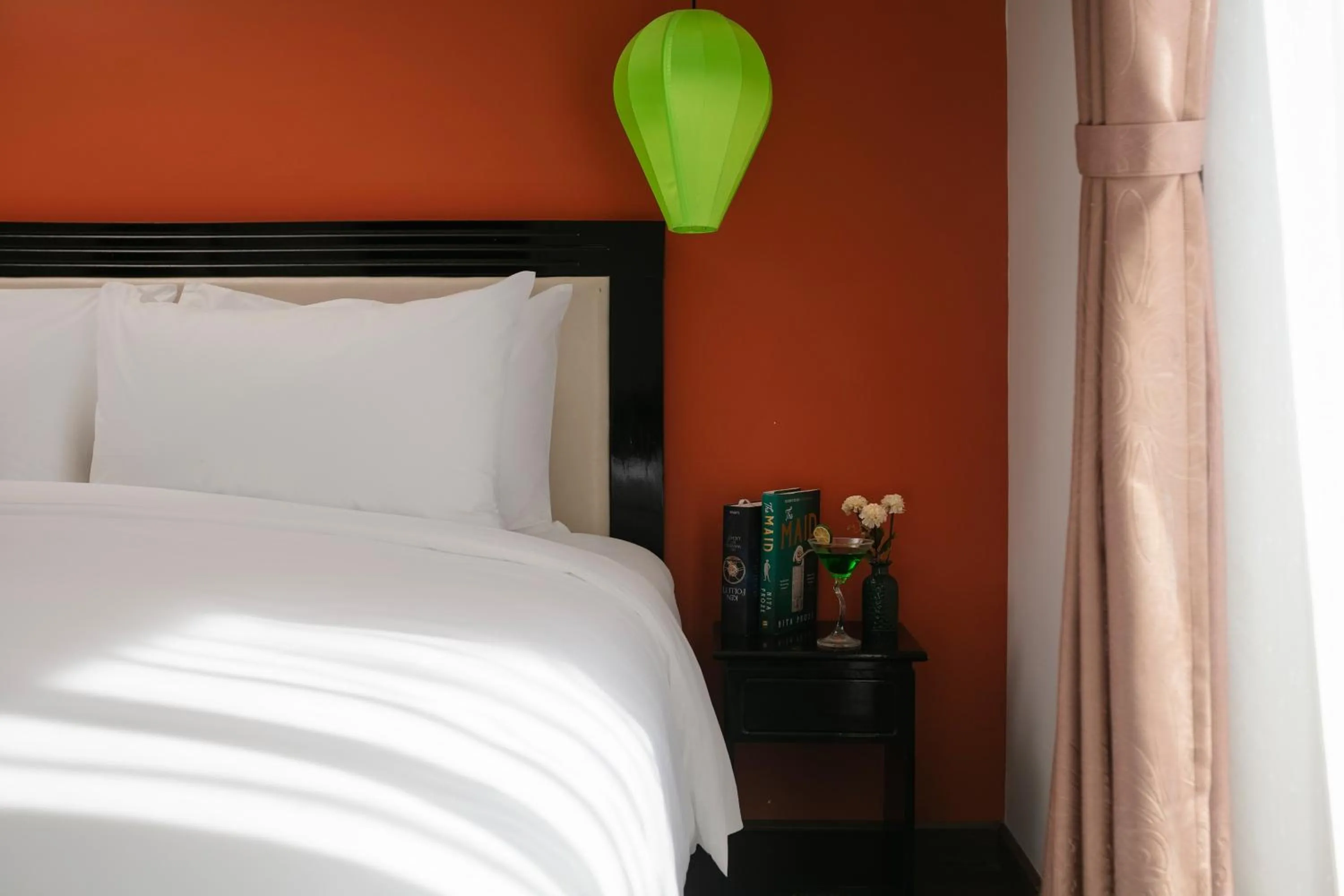 Bed in Hoi An Golden Holiday Villa