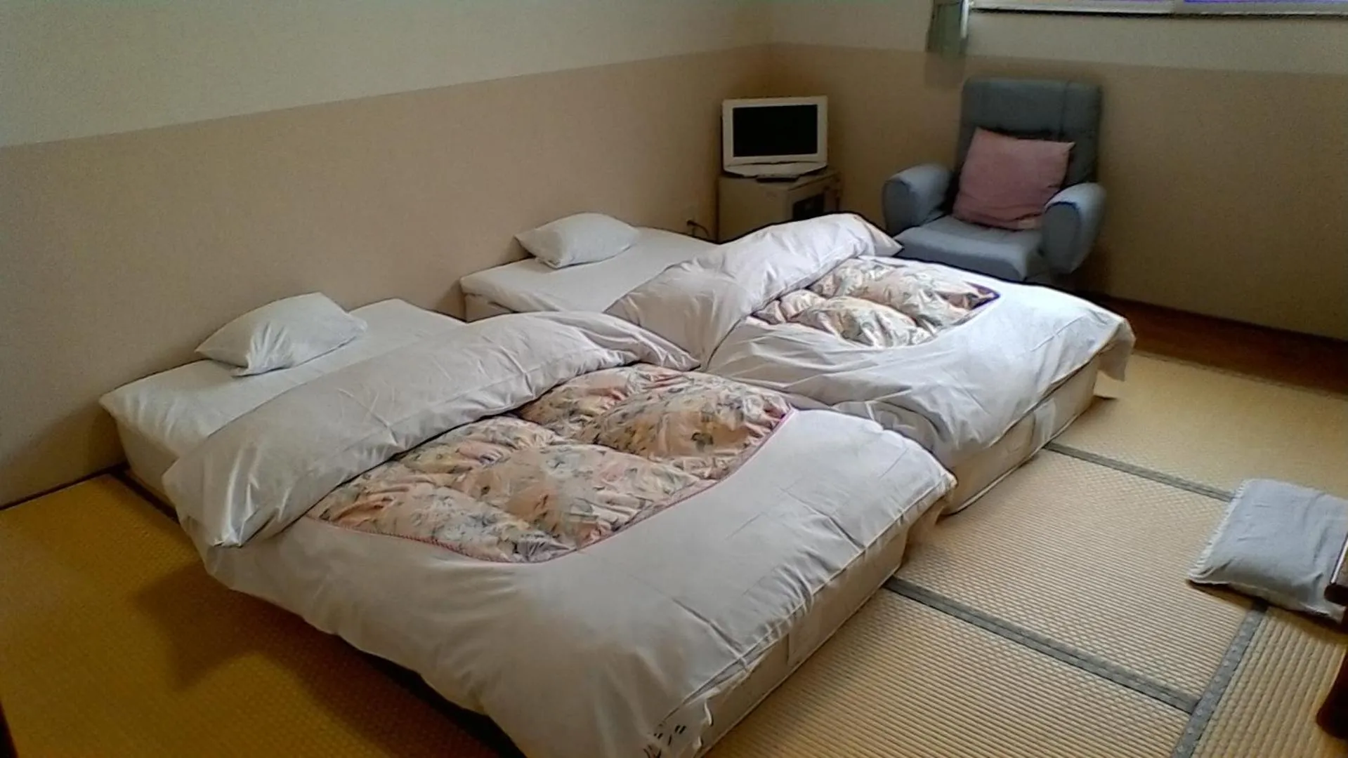 Bed in Lodge Christmas Rose Zao