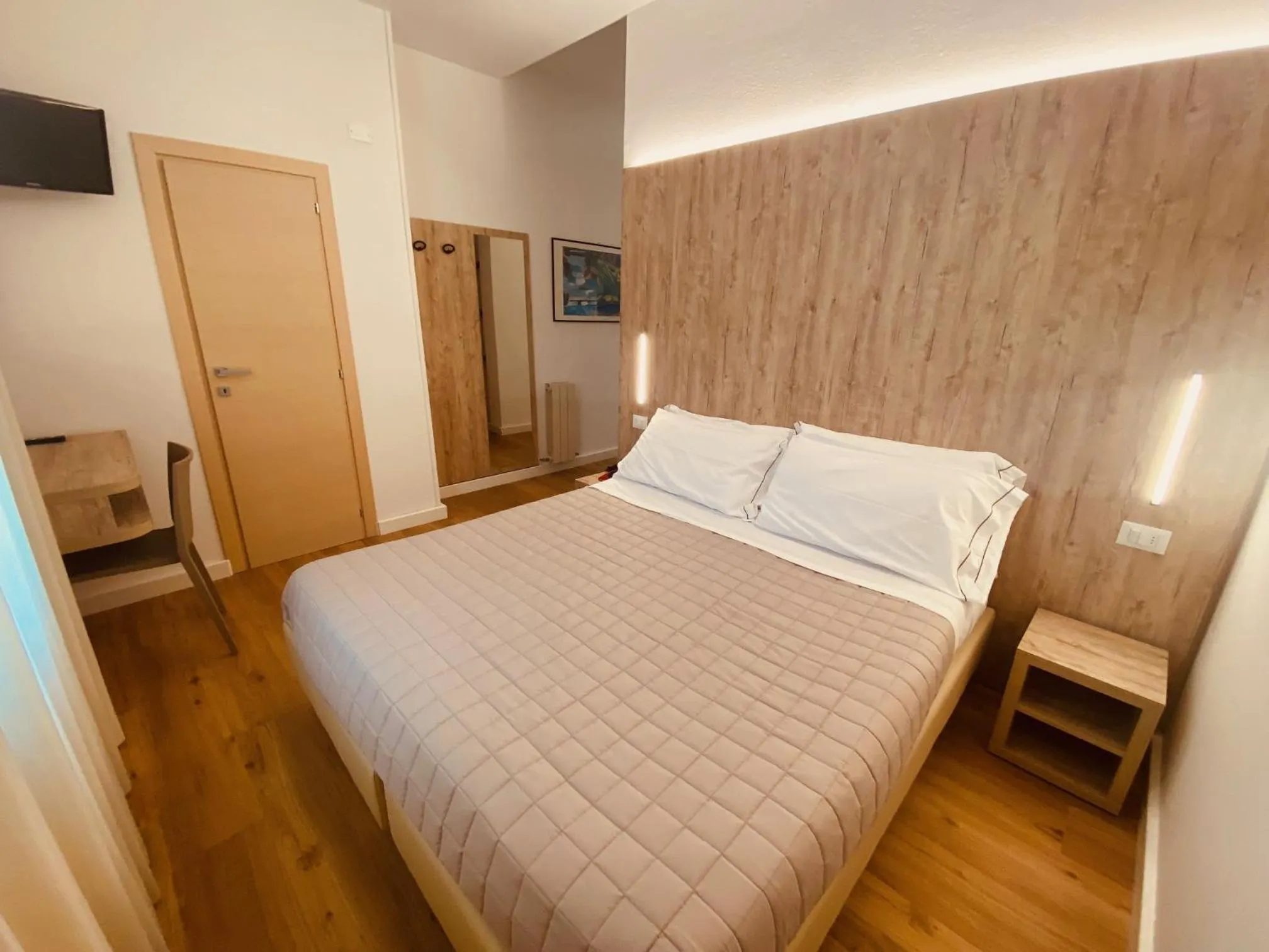 Bedroom, Bed in Hotel Montepizzo