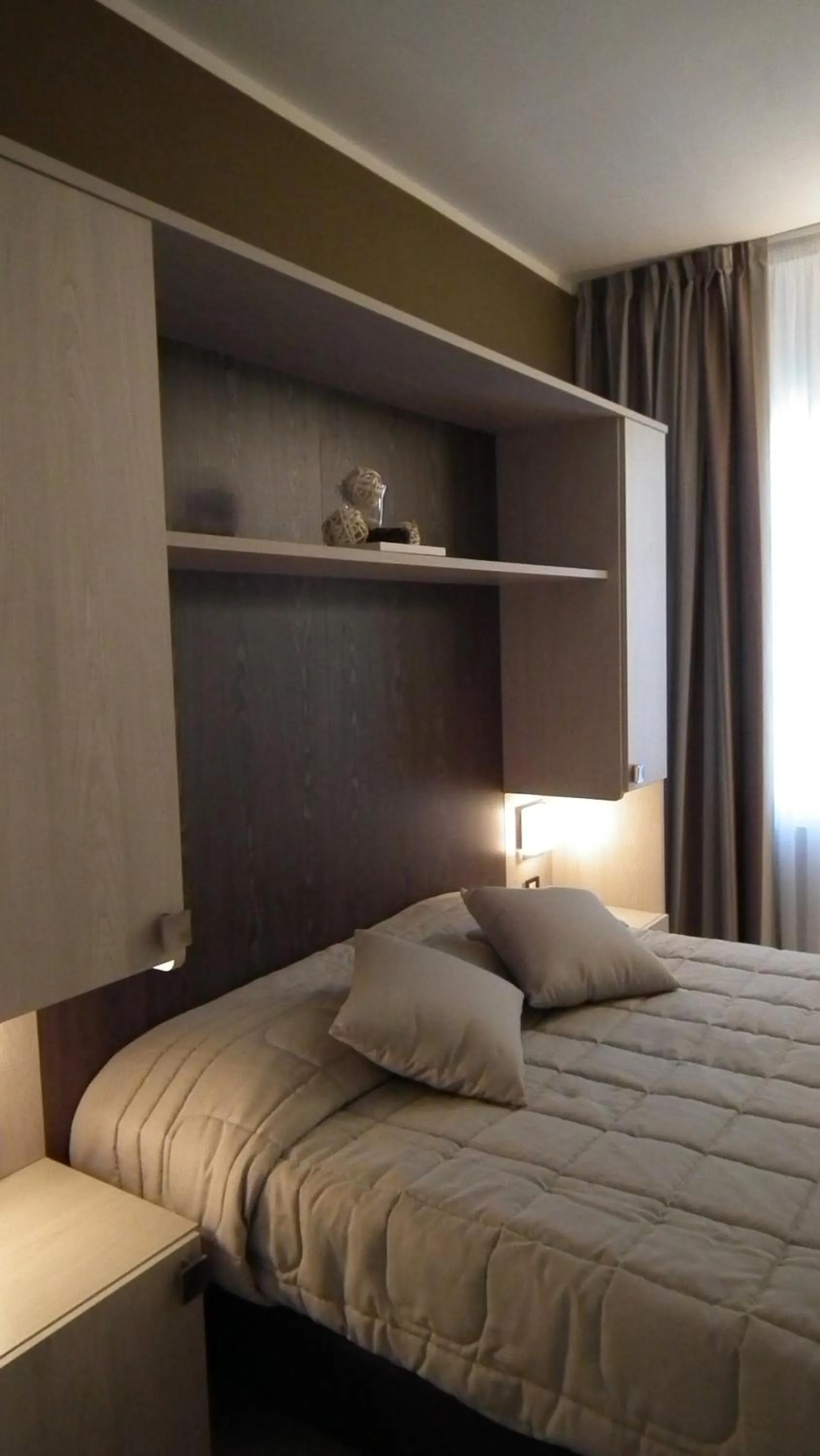 Decorative detail, Bed in Hotel Montepizzo