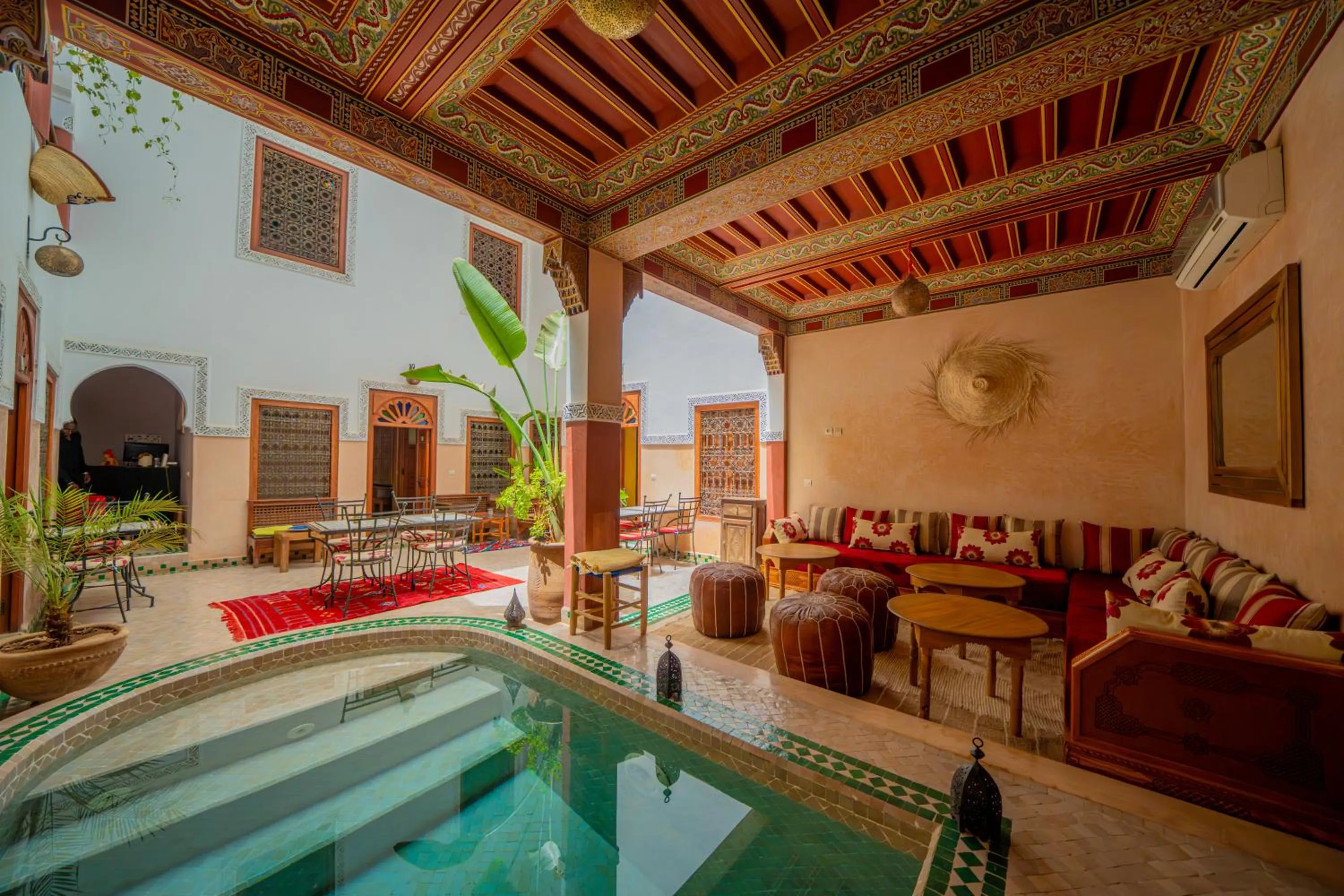Swimming pool in Riad Euphorbe