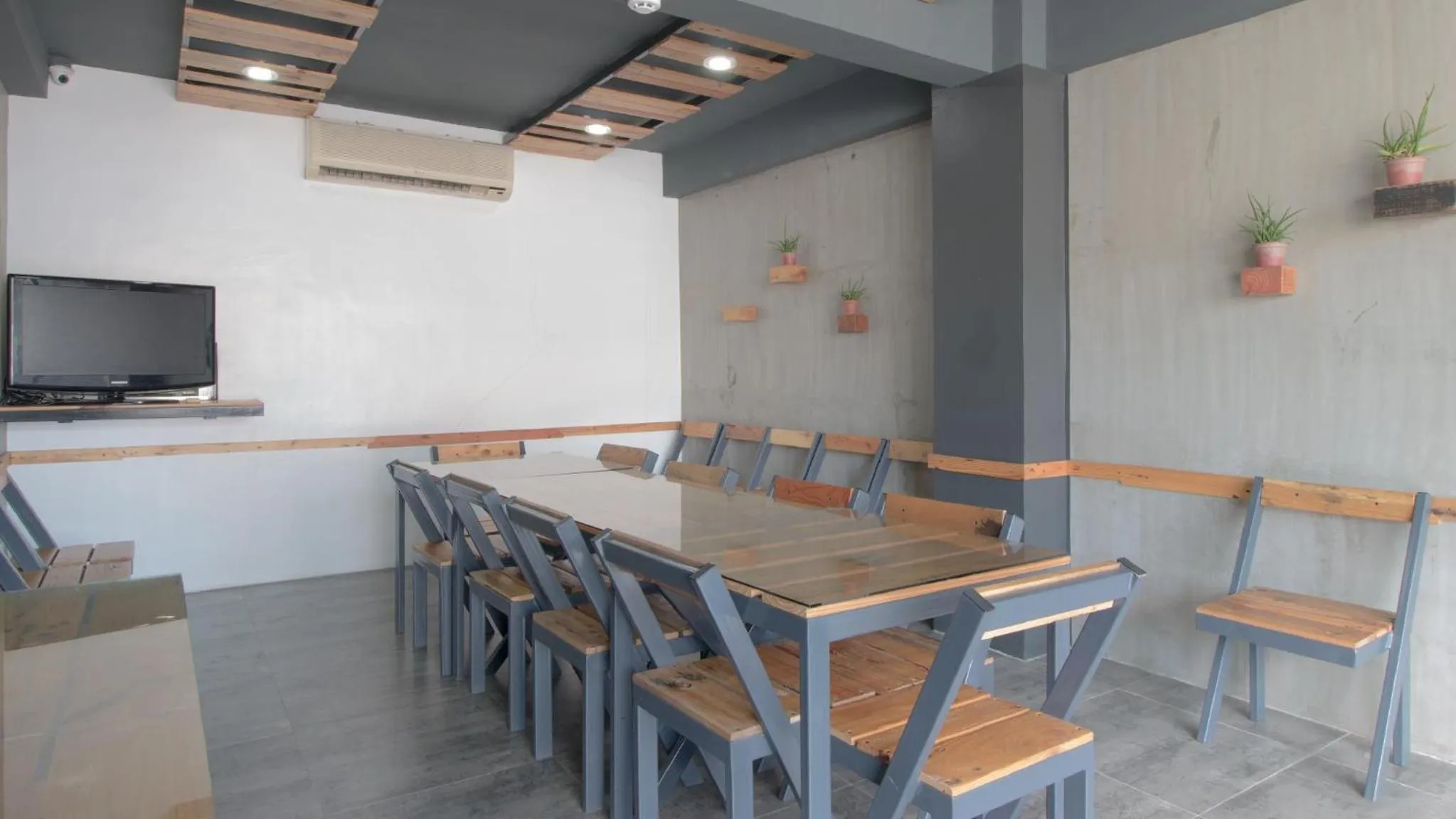 Other in RedDoorz Plus @ Taft North Mandurriao