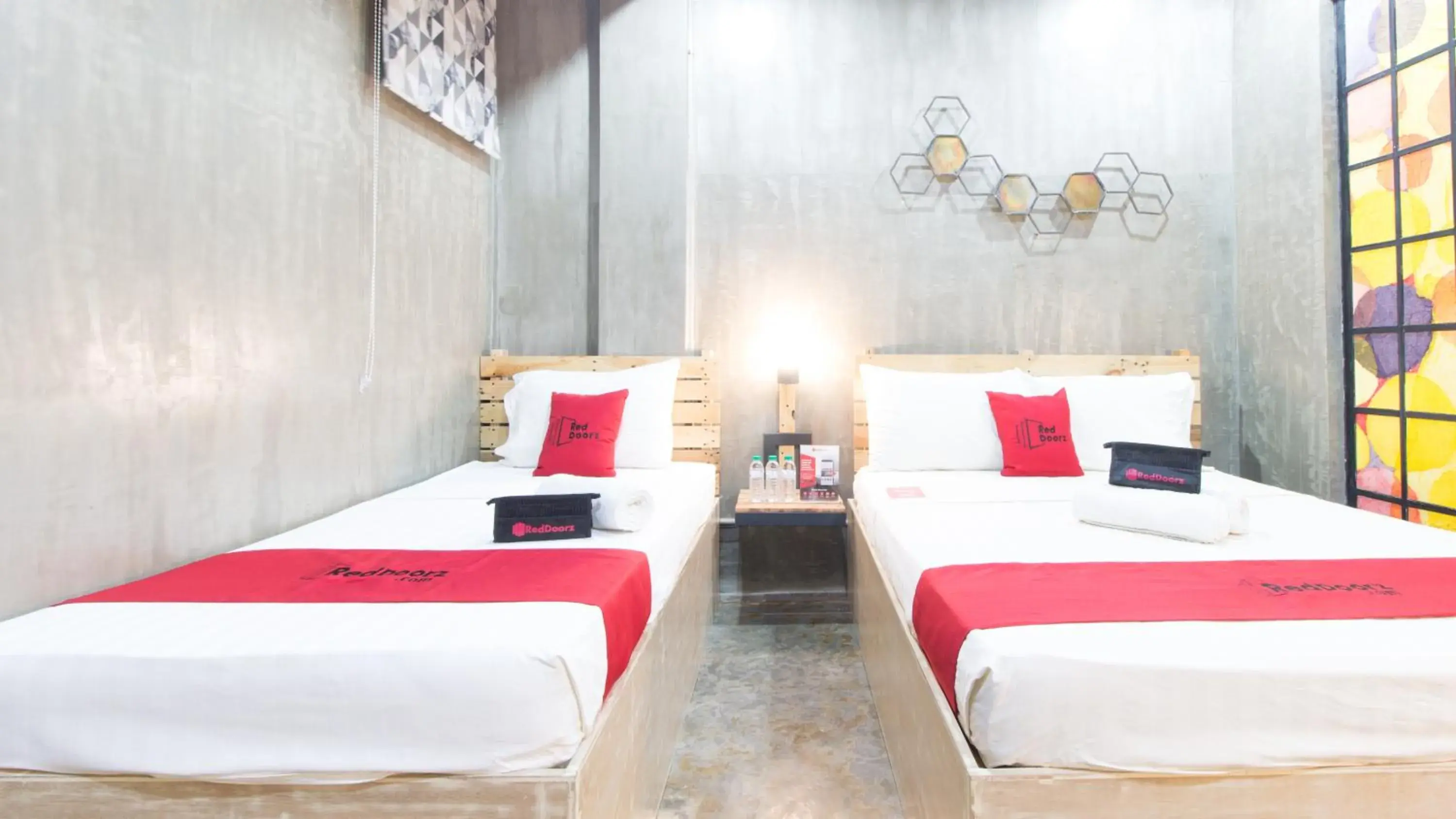 Bed in RedDoorz Plus @ Taft North Mandurriao Bed in RedDoorz Plus @ Taft North Mandurriao