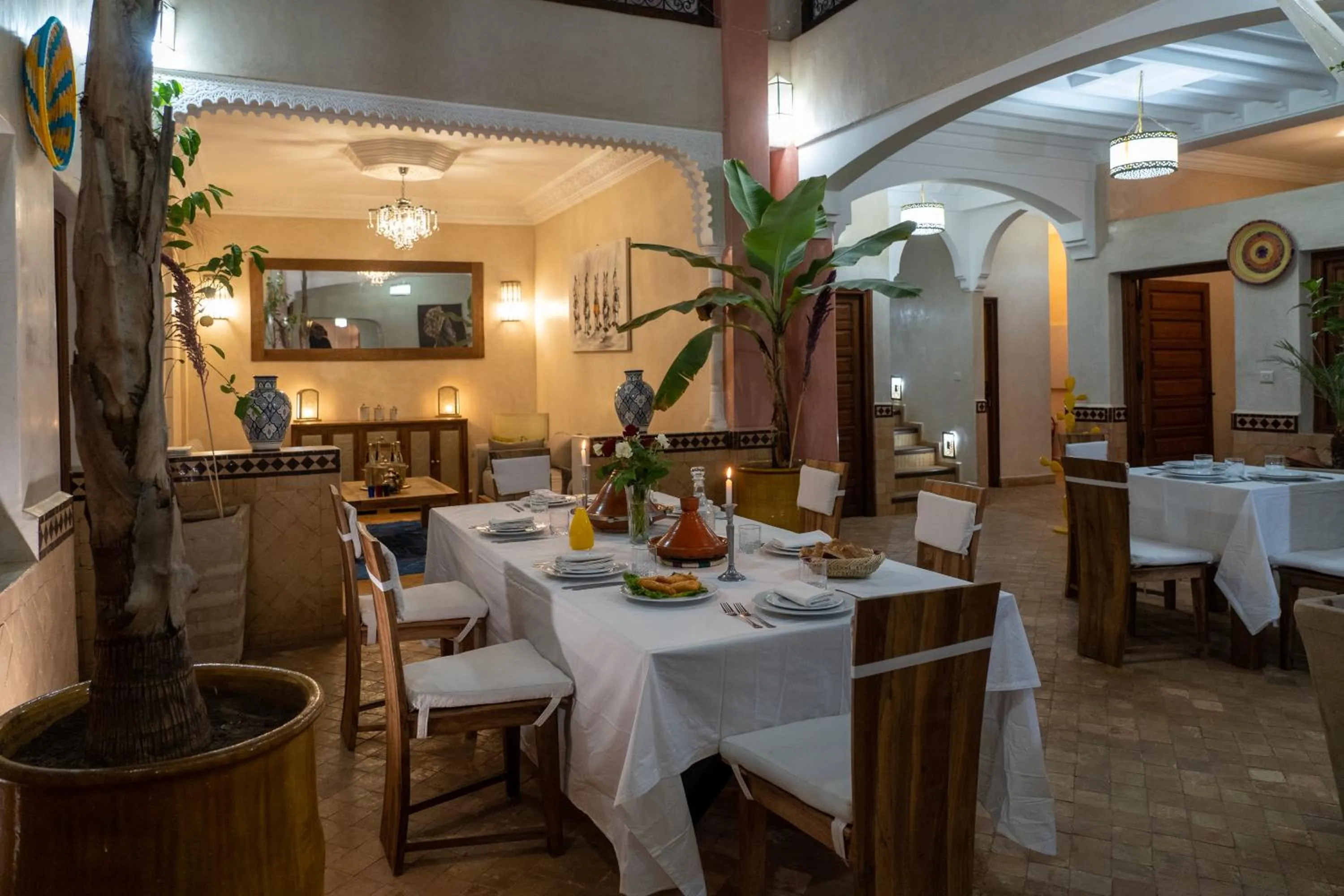 Restaurant/places to eat in Riad Le Plein Sud