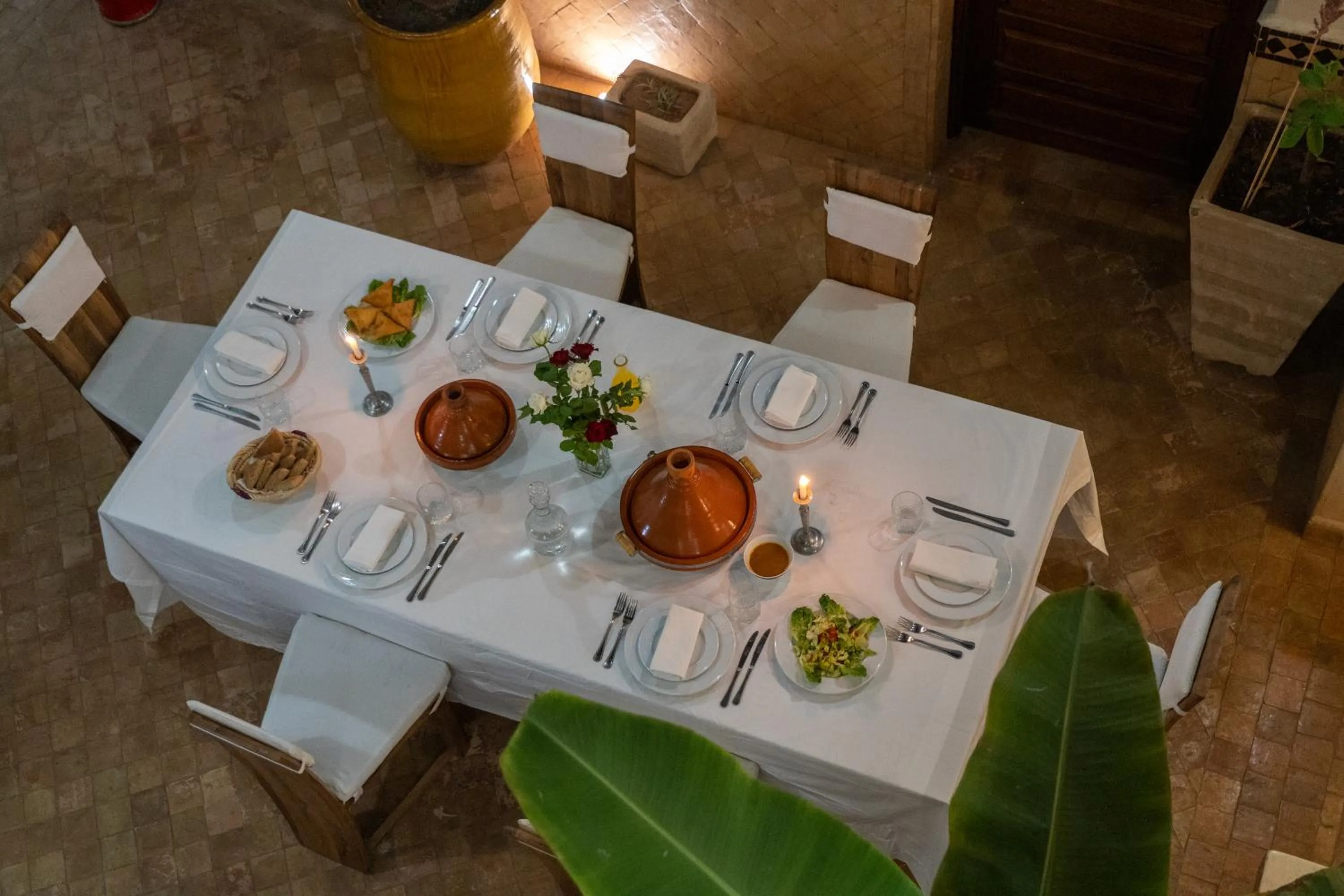 Restaurant/places to eat in Riad Le Plein Sud