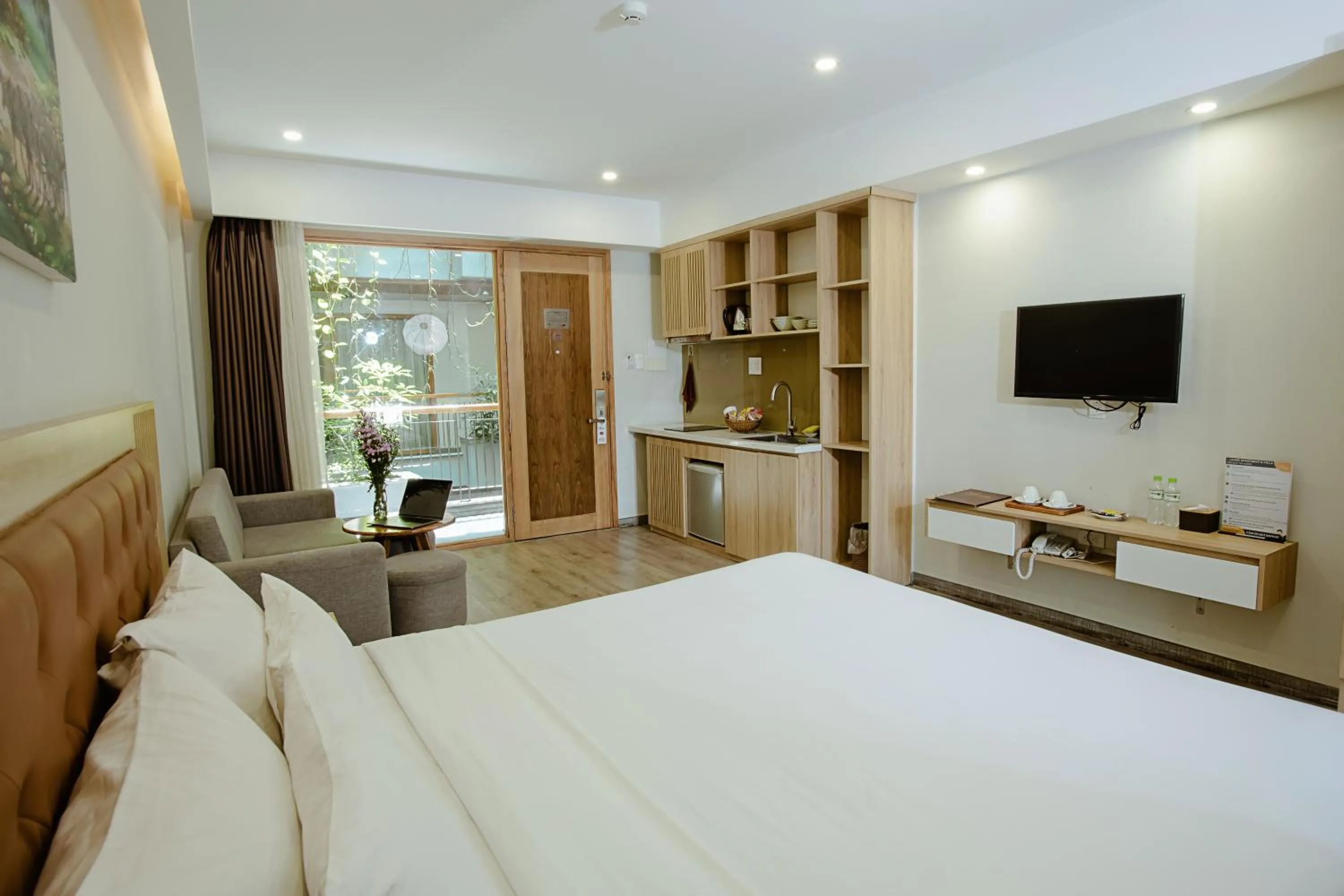 TV and multimedia, Bed in Lahome Boutique Villa and Apartment