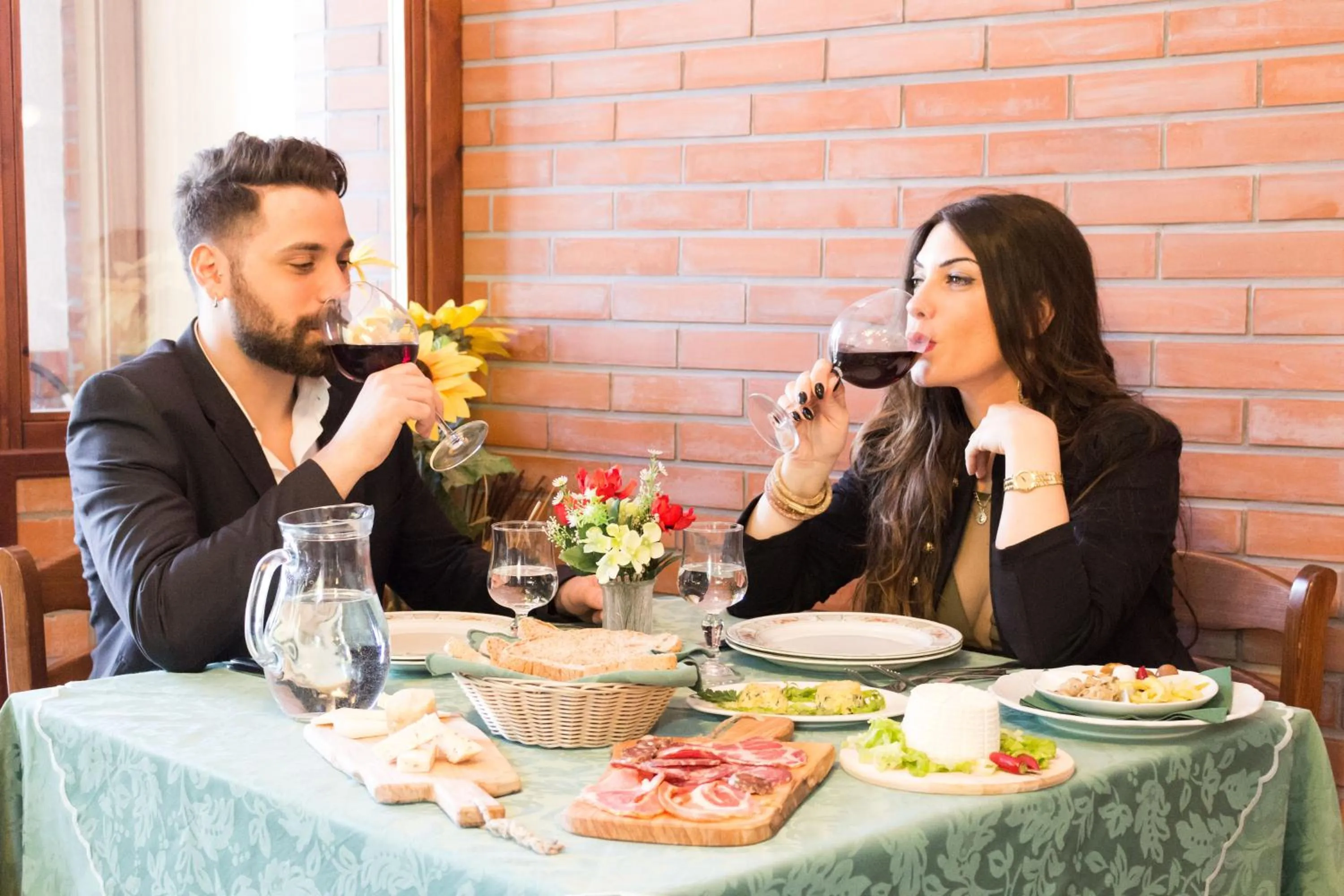 Restaurant/places to eat in Hotel Centrale