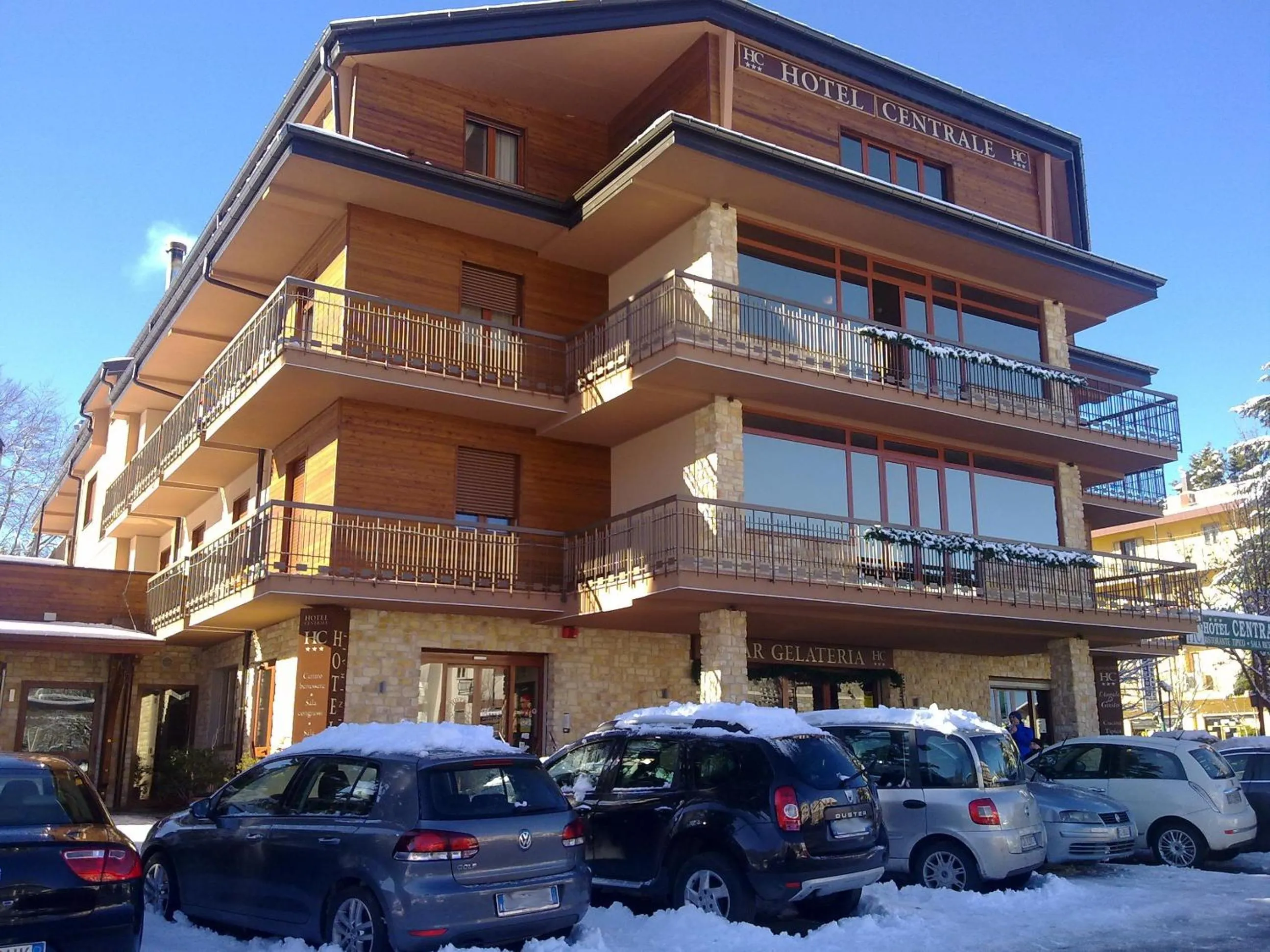 Facade/entrance in Hotel Centrale