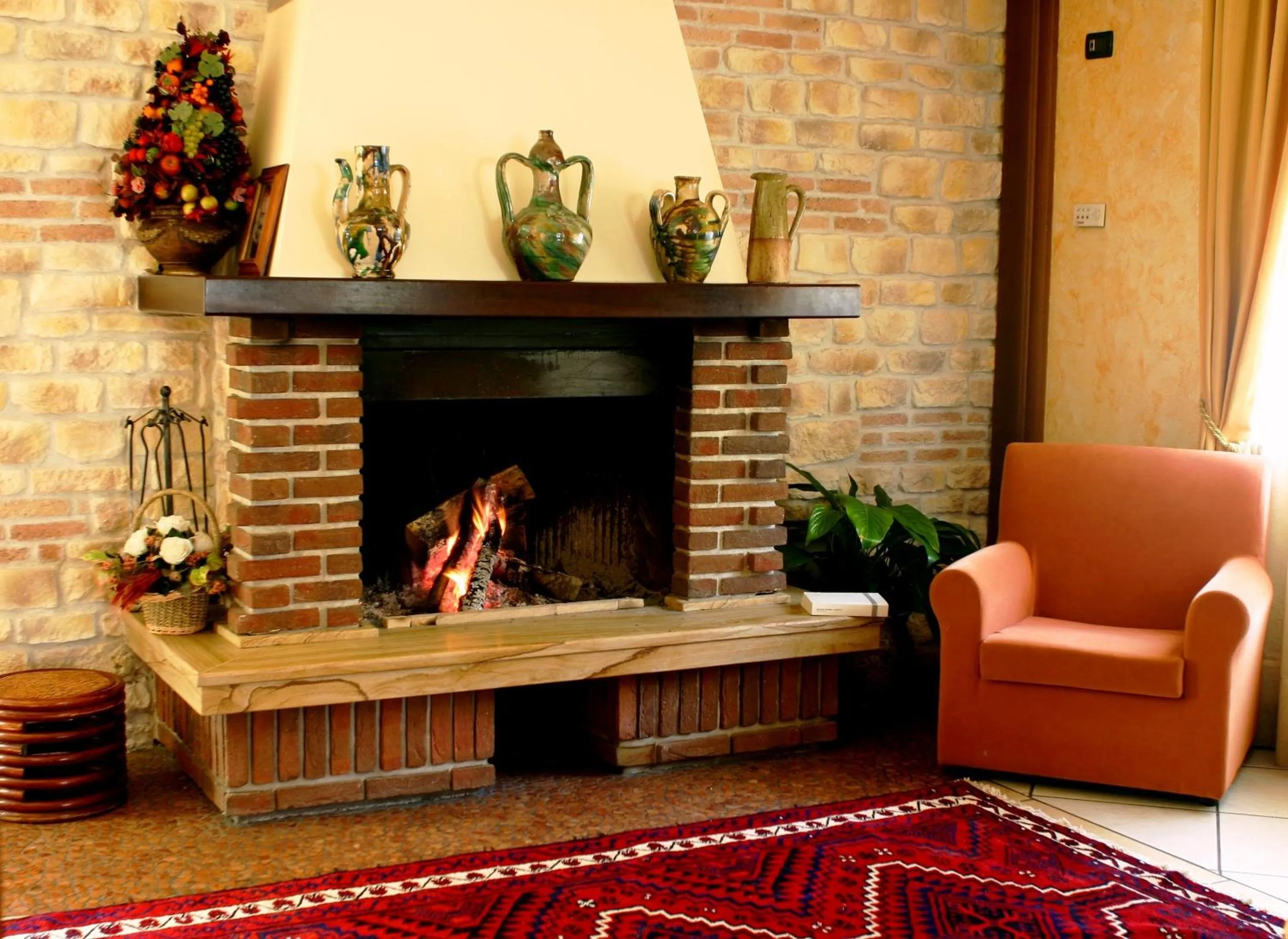 Restaurant/places to eat in Hotel Centrale