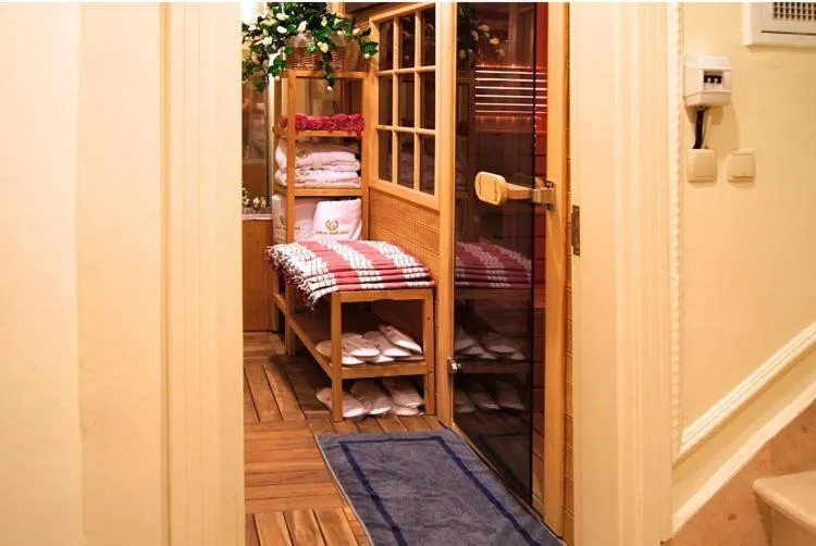 Bed in Hotel Gelibolu