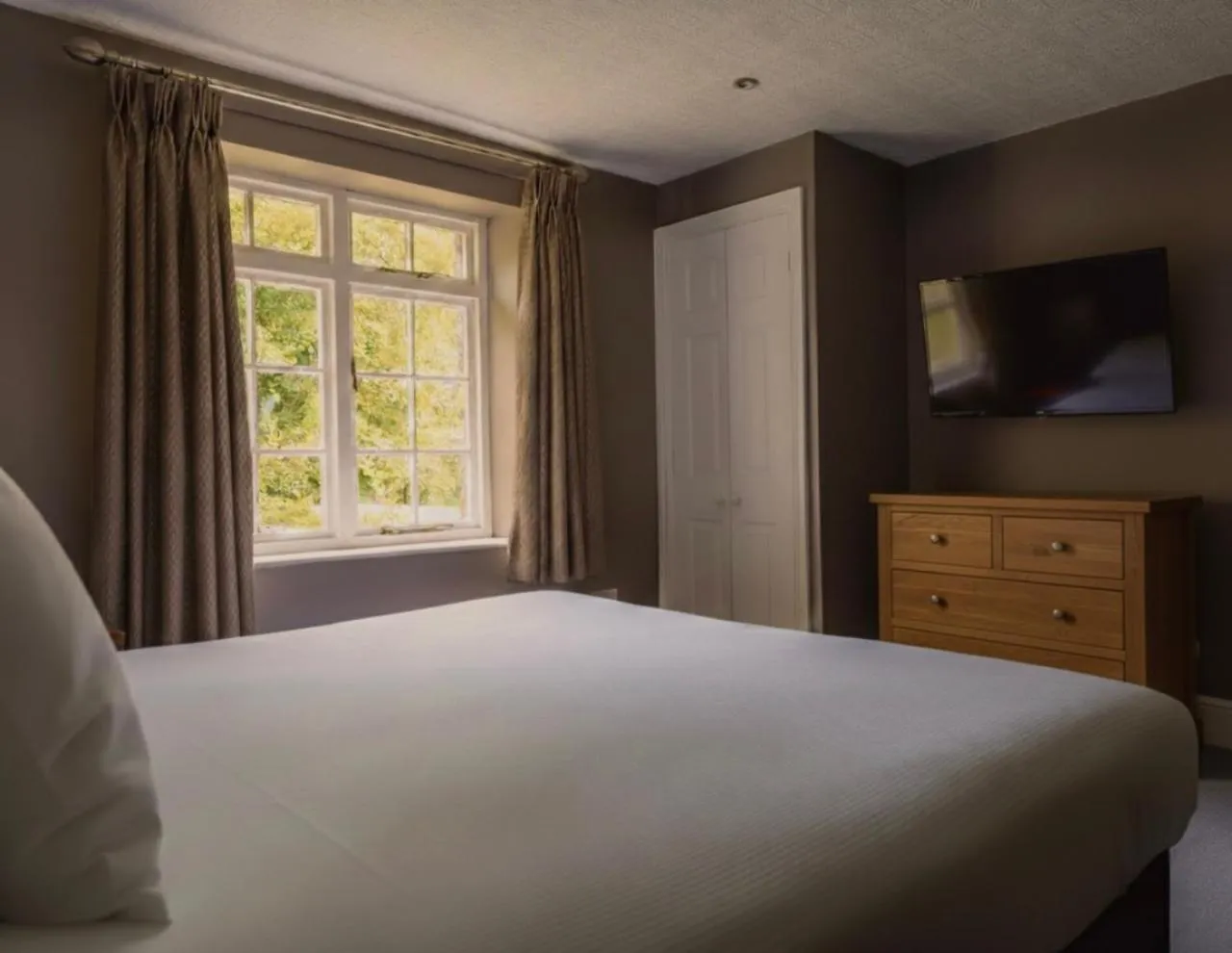 TV and multimedia, Bed in Lyzzick