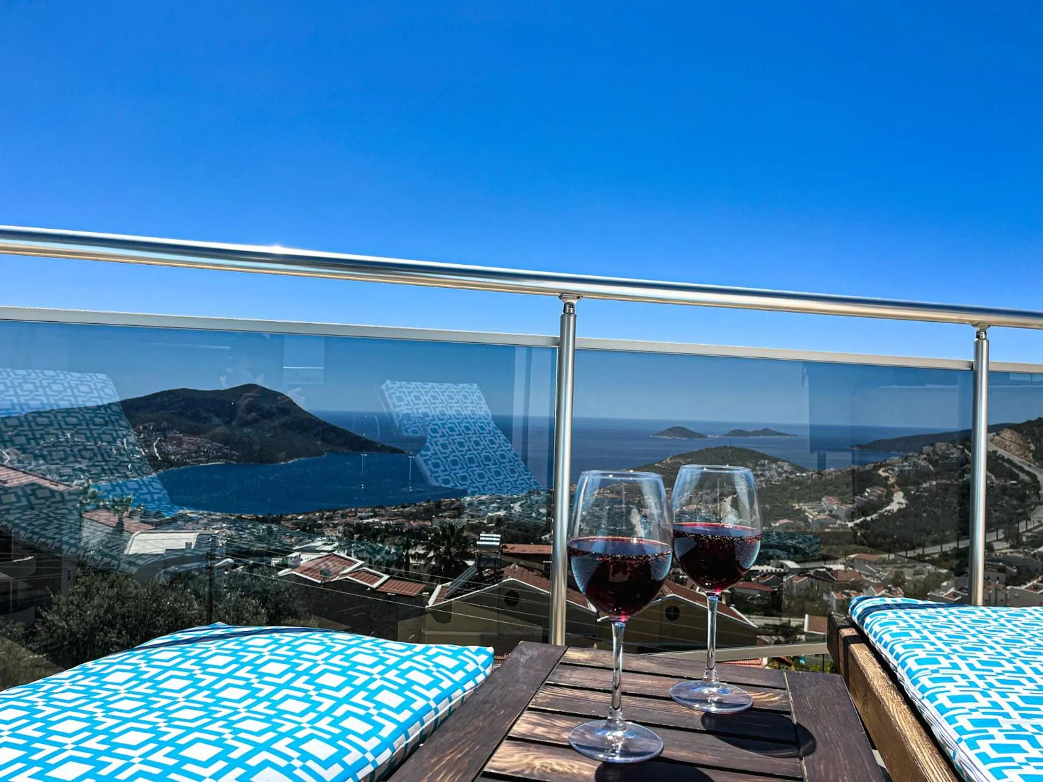 Apollon Apartment