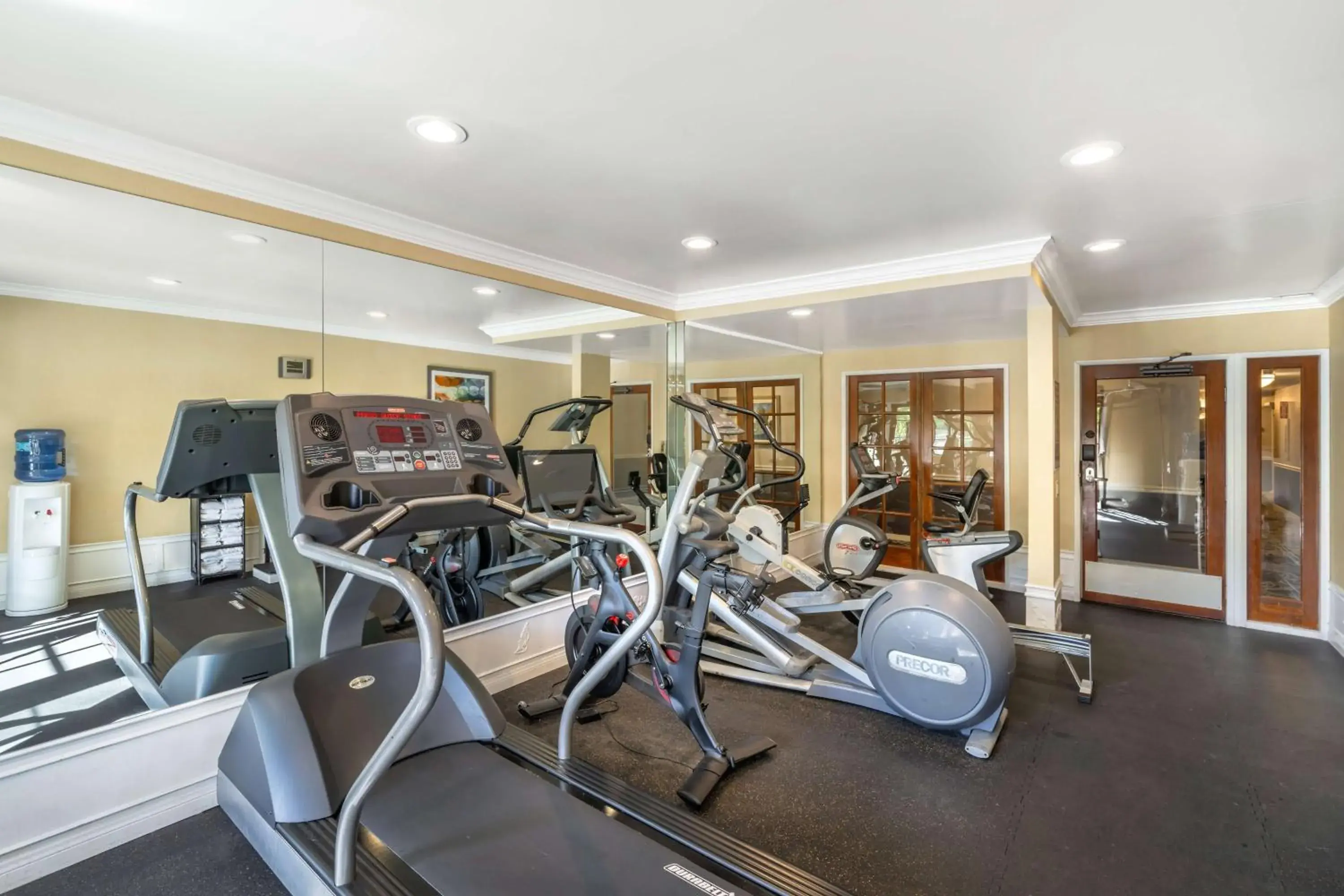 Fitness centre/facilities in Best Western Plus Carpinteria Inn Fitness centre/facilities in Best Western Plus Carpinteria Inn