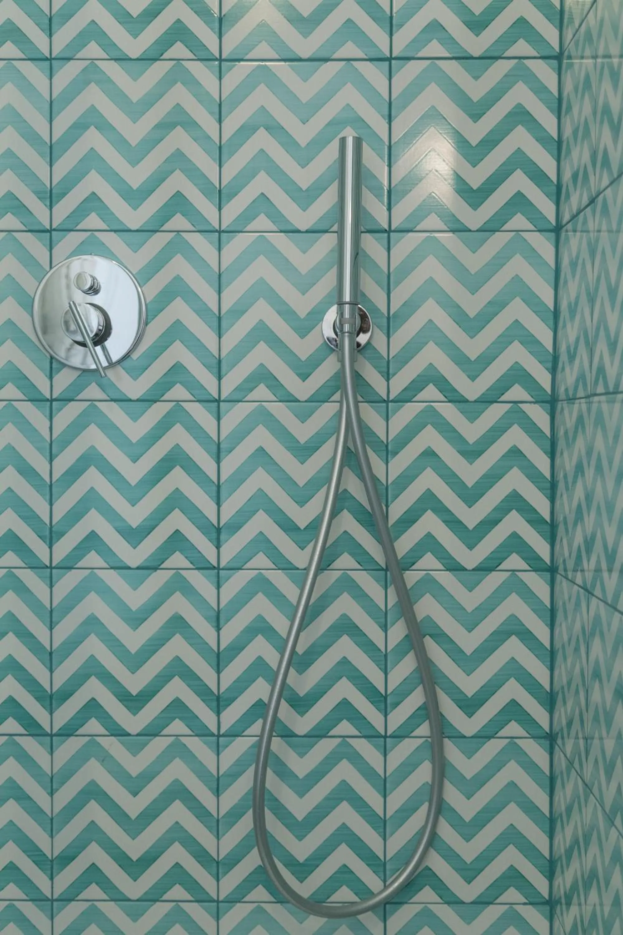 Shower in Nonna Pina Art Rooms