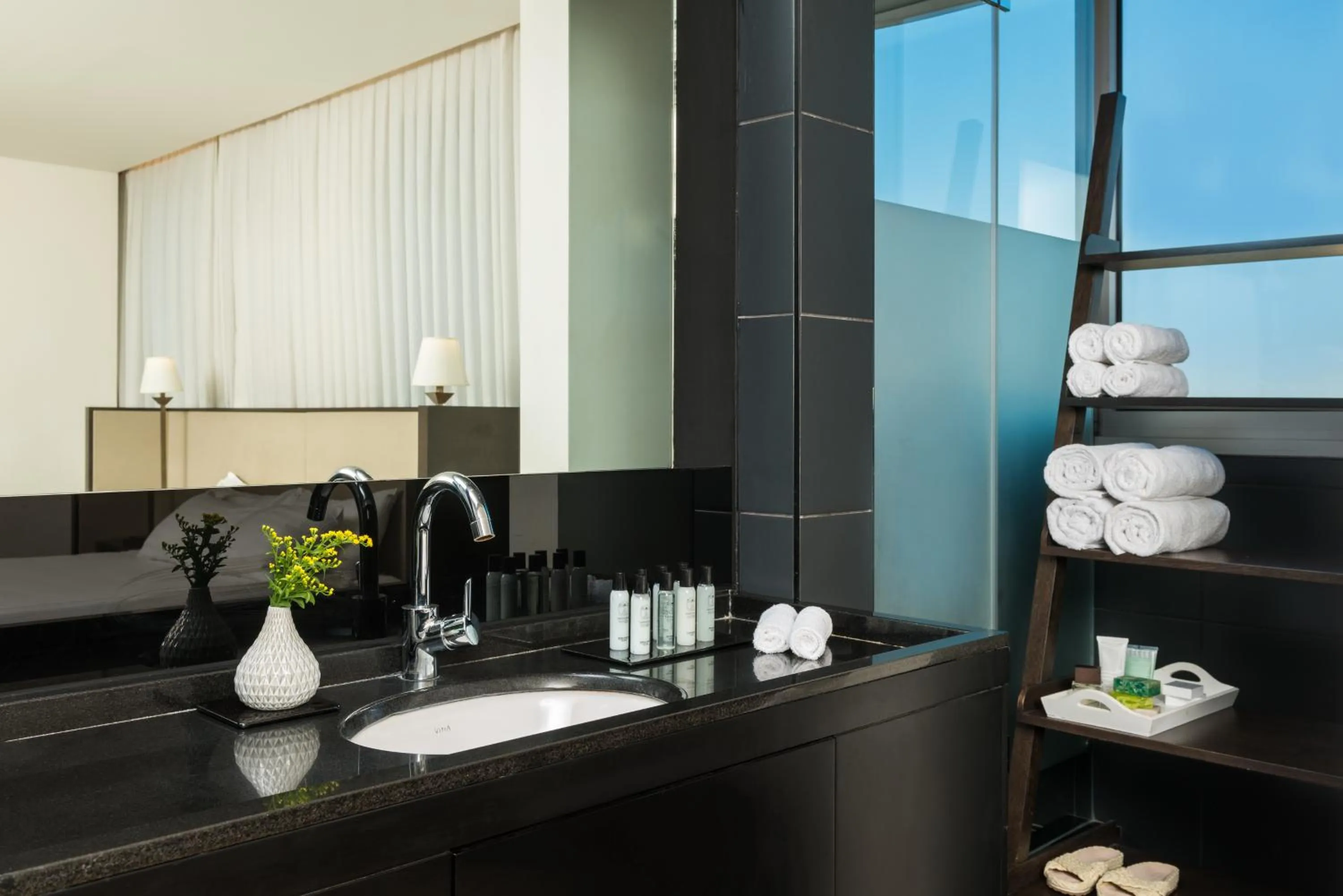 Bathroom in Leonardo Boutique Rehovot