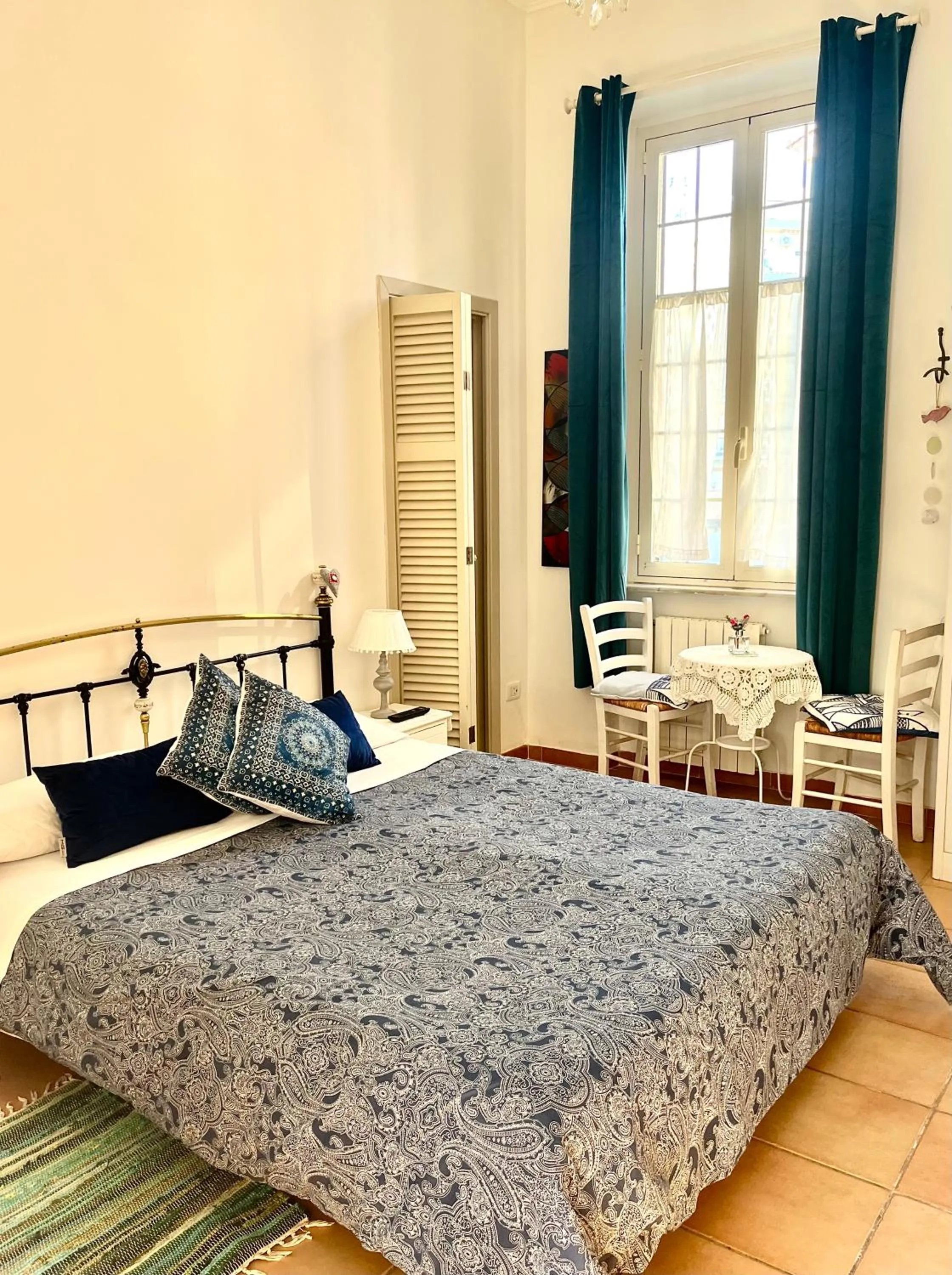 Bedroom, Bed in Barocchetto Romano