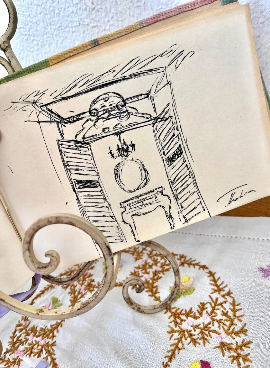 Decorative detail in Barocchetto Romano