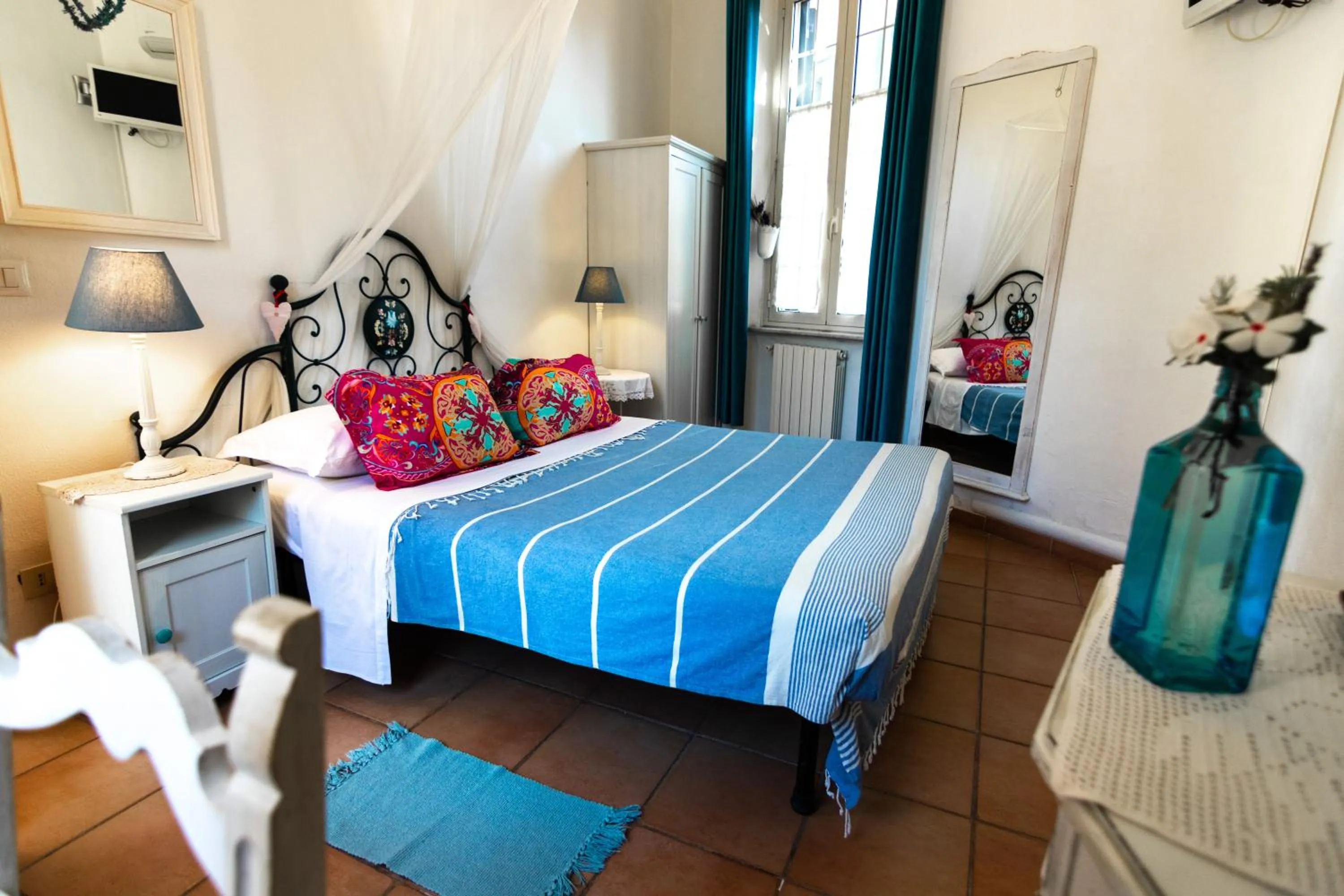 Bed in Barocchetto Romano