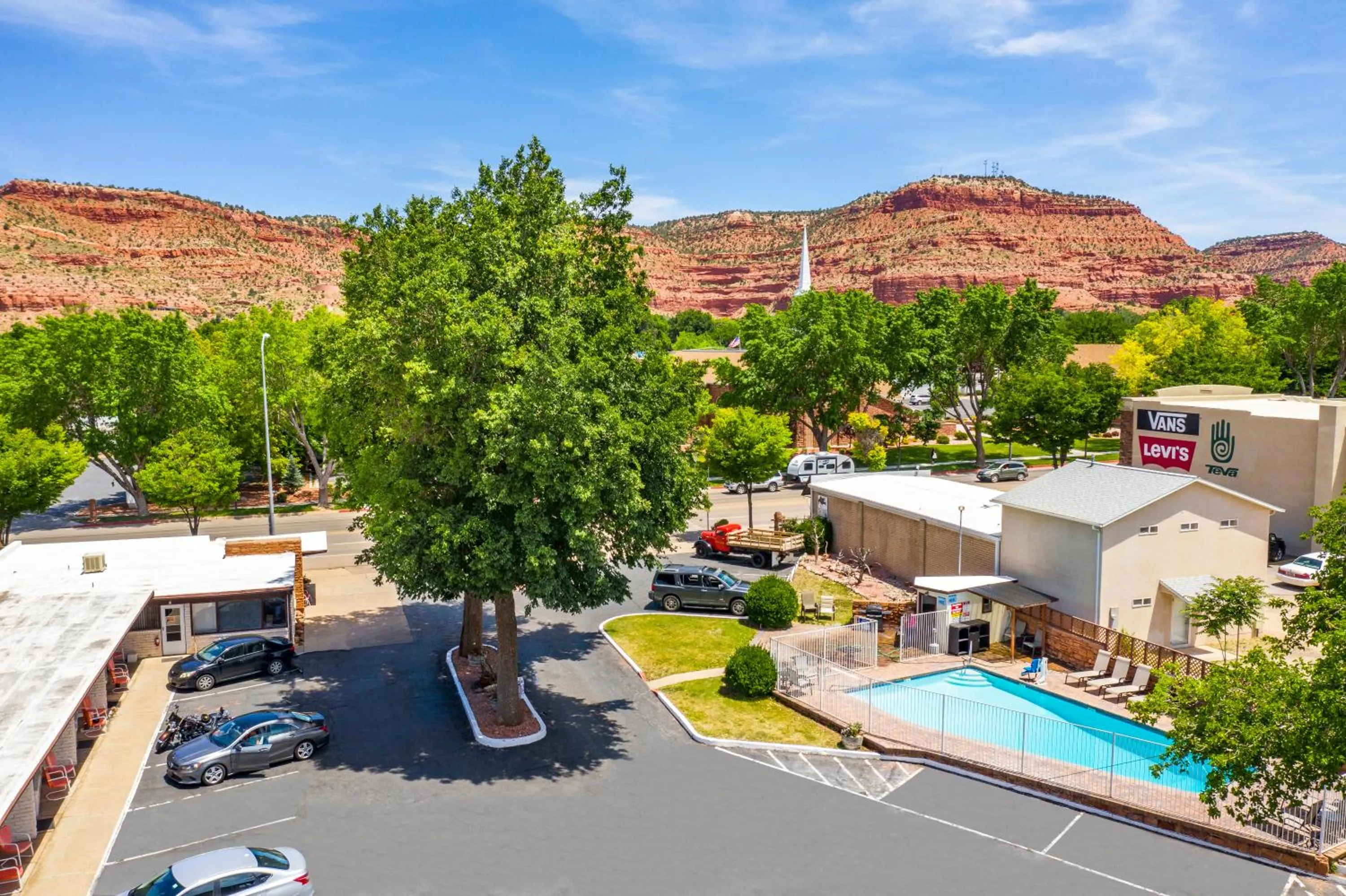 Bird's eye view in Aikens Lodge