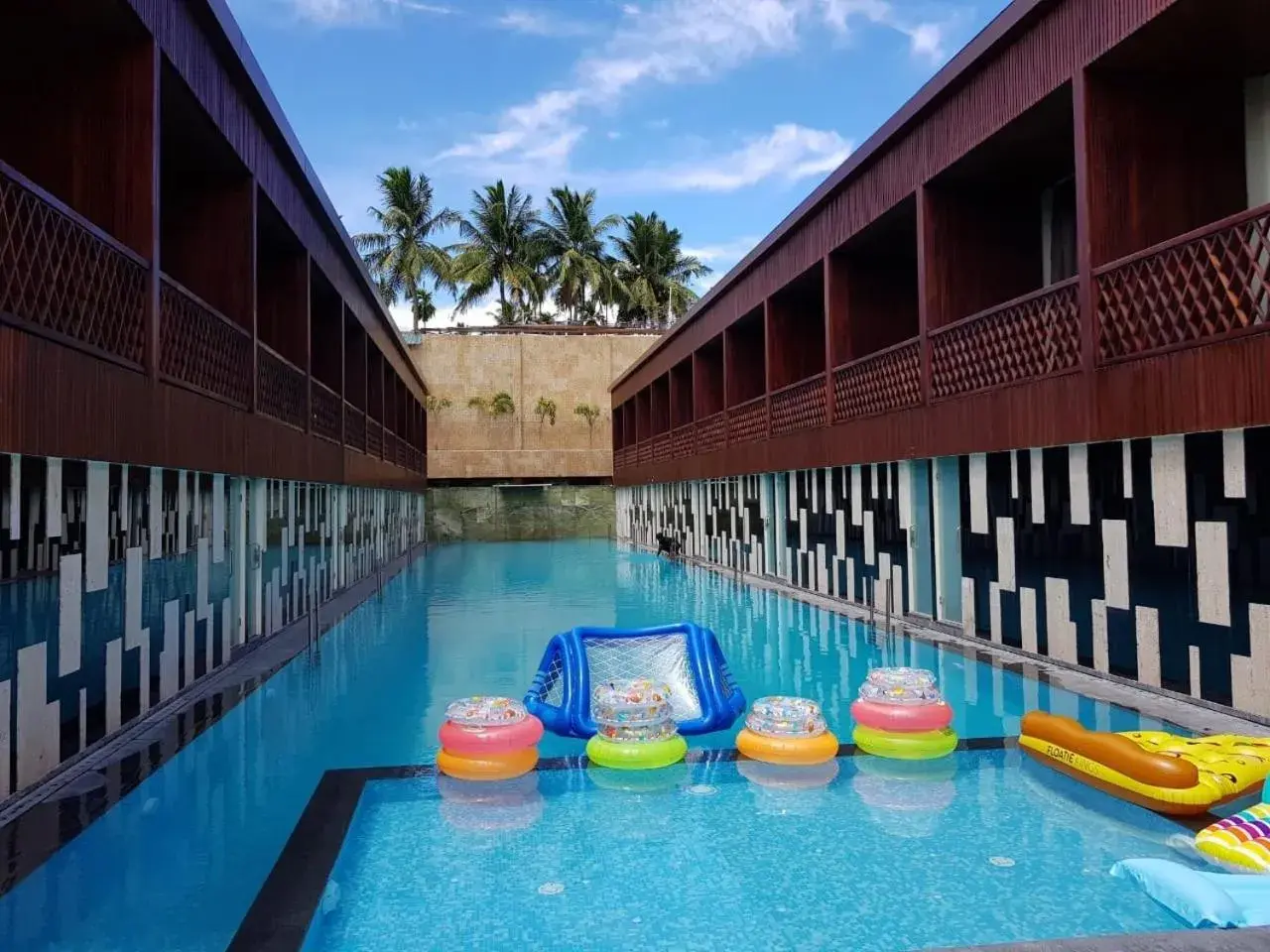 Pool view in Haywizz Havelock Island Resort Pool view in Haywizz Havelock Island Resort
